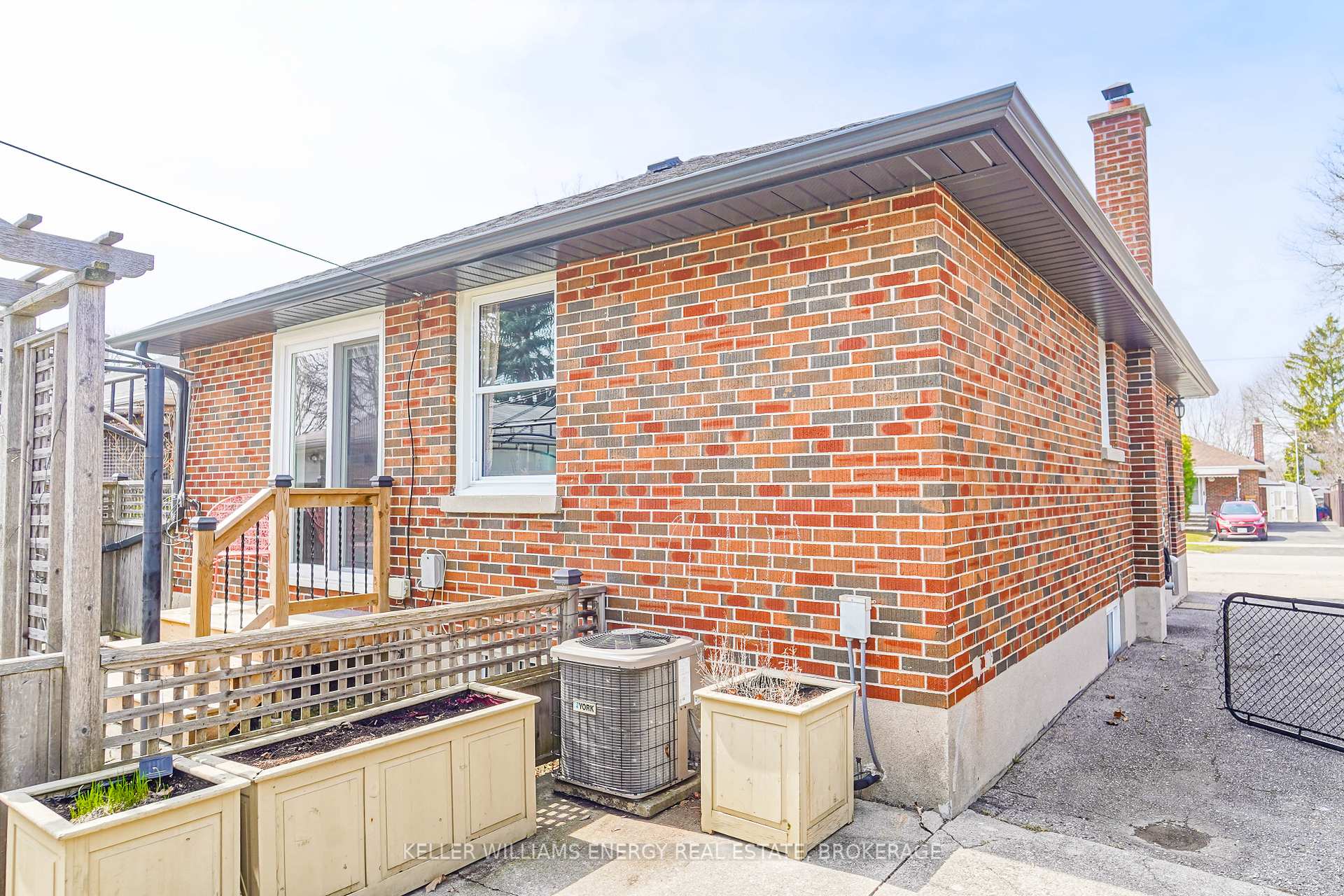 Photo 29 of 279 Windsor Street, Oshawa, Donevan — HOMEH