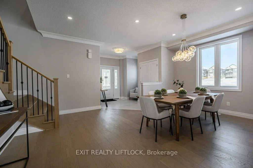 Photo 5 of 802 Steinberg Court, Peterborough, Monaghan Ward 2 — HOMEH