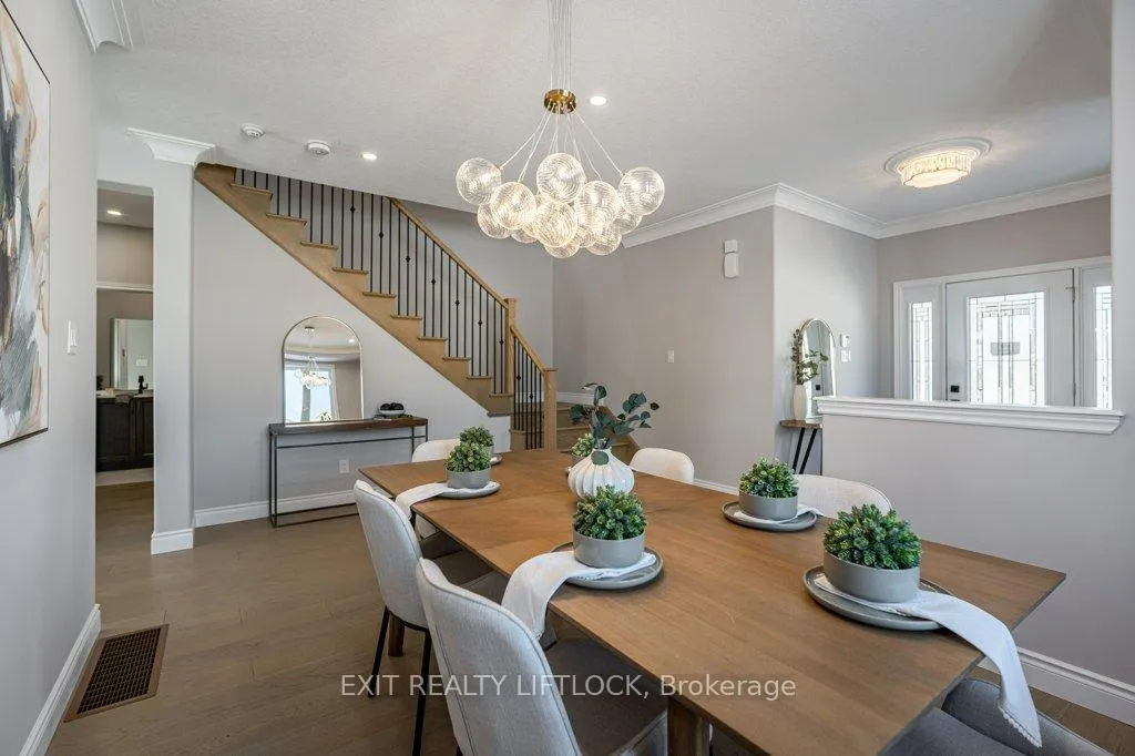 Photo 6 of 802 Steinberg Court, Peterborough, Monaghan Ward 2 — HOMEH