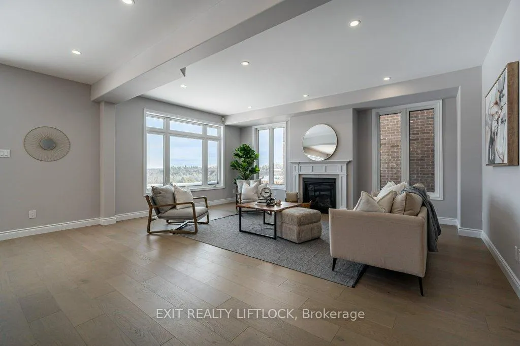 Photo 7 of 802 Steinberg Court, Peterborough, Monaghan Ward 2 — HOMEH