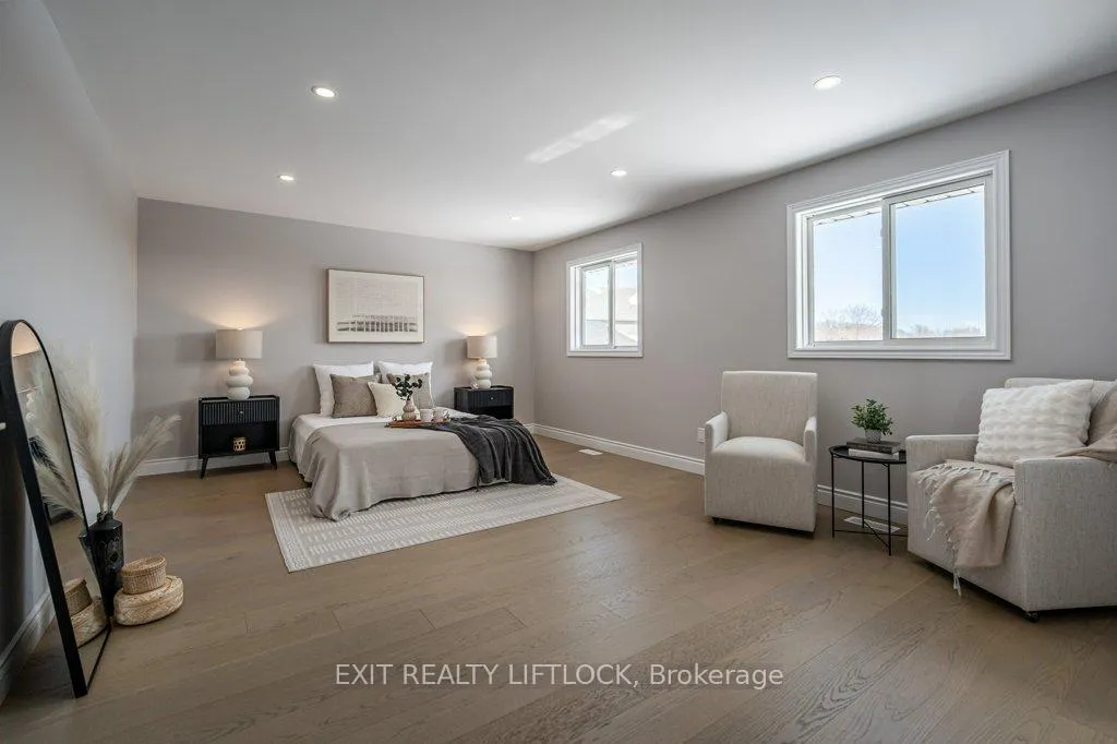 Photo 16 of 802 Steinberg Court, Peterborough, Monaghan Ward 2 — HOMEH
