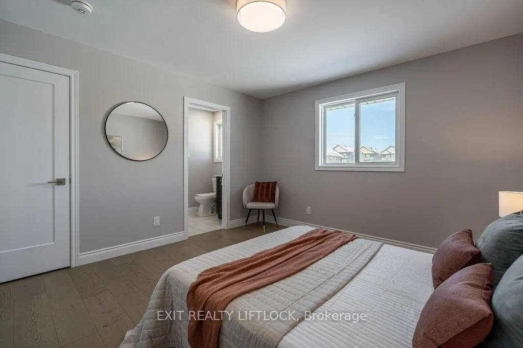 Photo 21 of 802 Steinberg Court, Peterborough, Monaghan Ward 2 — HOMEH