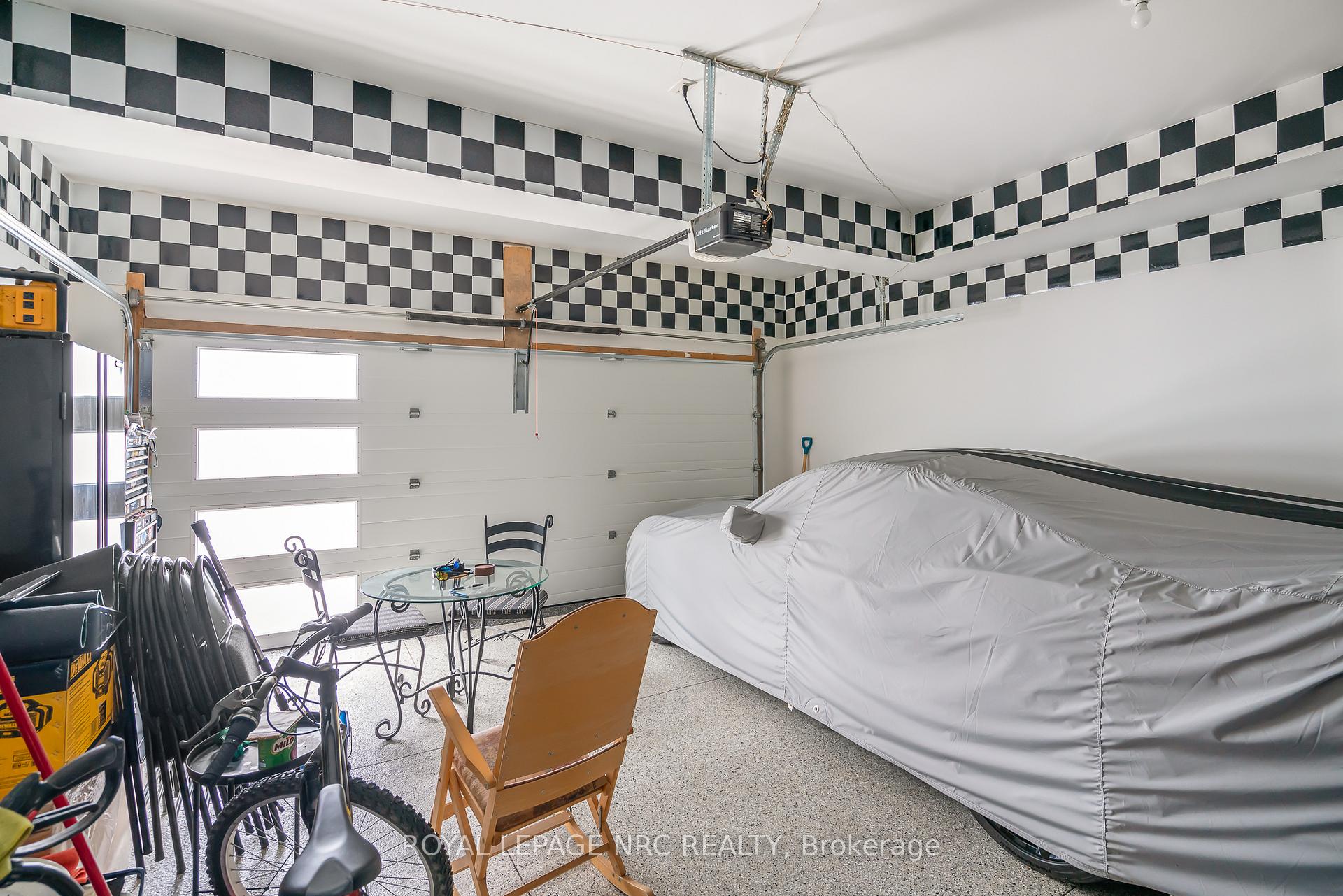 Photo 34 of 272 Viger Drive, Welland, Lincoln/Crowland — HOMEH