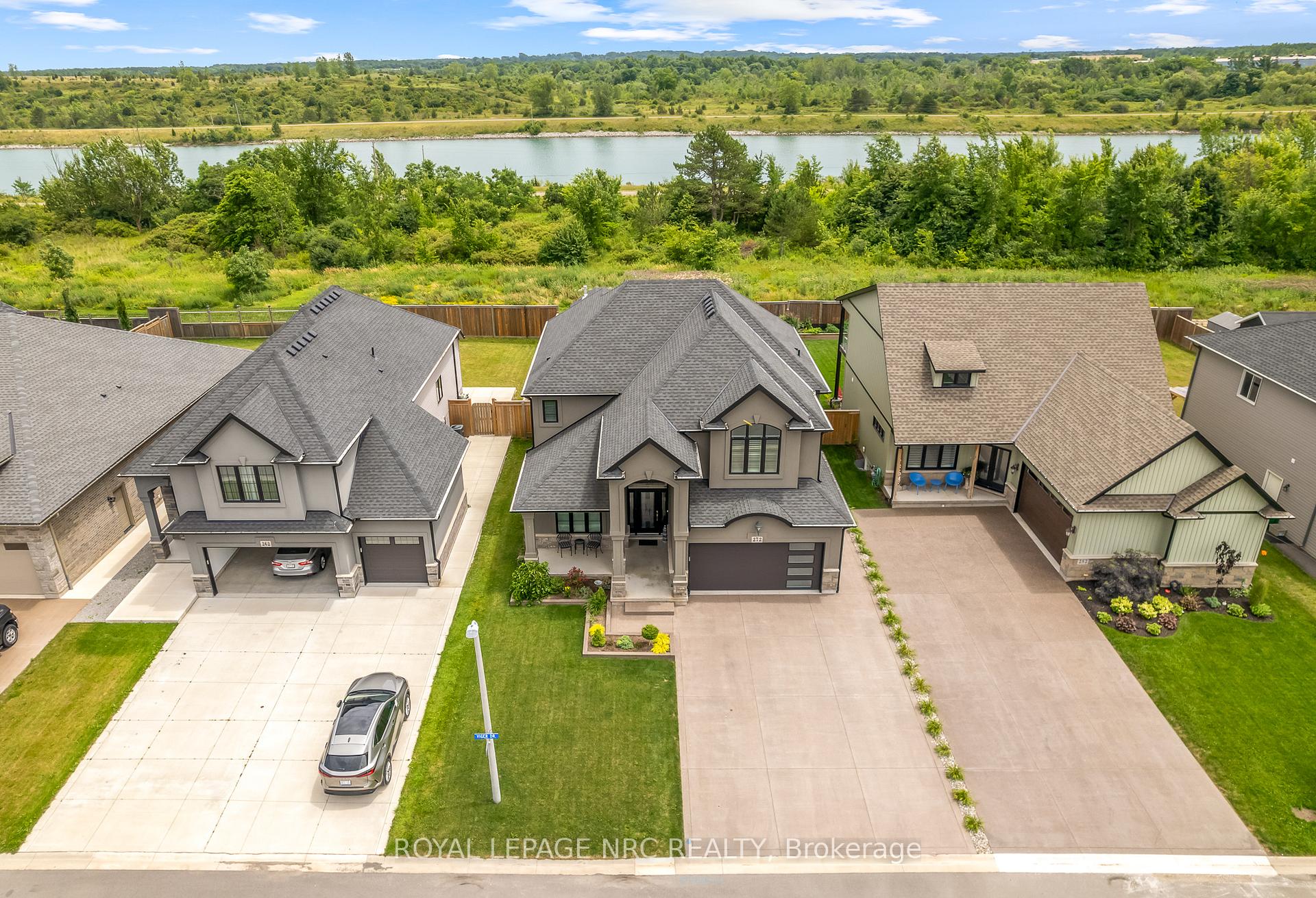 Photo 35 of 272 Viger Drive, Welland, Lincoln/Crowland — HOMEH