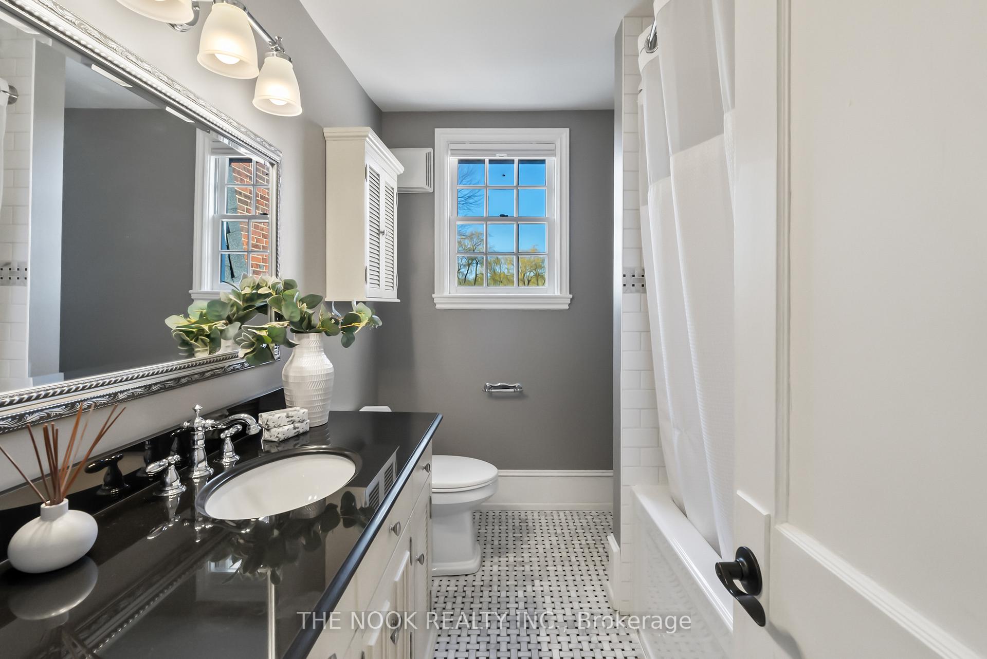 Photo 32 of 730 Anderson Street, Whitby, Pringle Creek — HOMEH