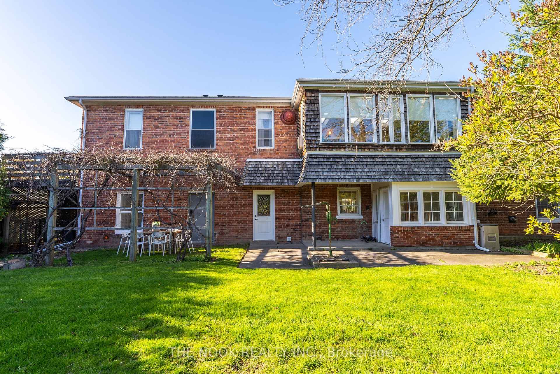 Photo 38 of 730 Anderson Street, Whitby, Pringle Creek — HOMEH