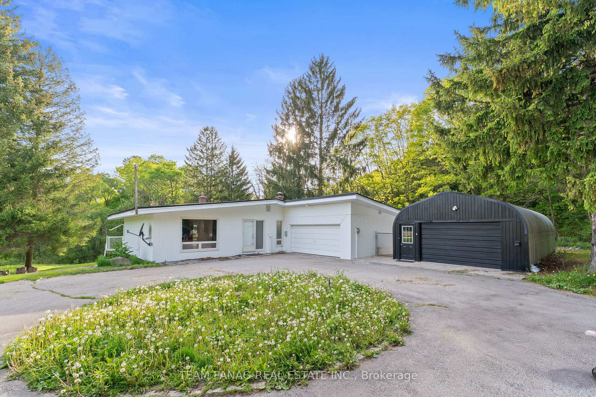 Photo 3 of 7062 Castlederg Side Road, Caledon, Rural Caledon — HOMEH