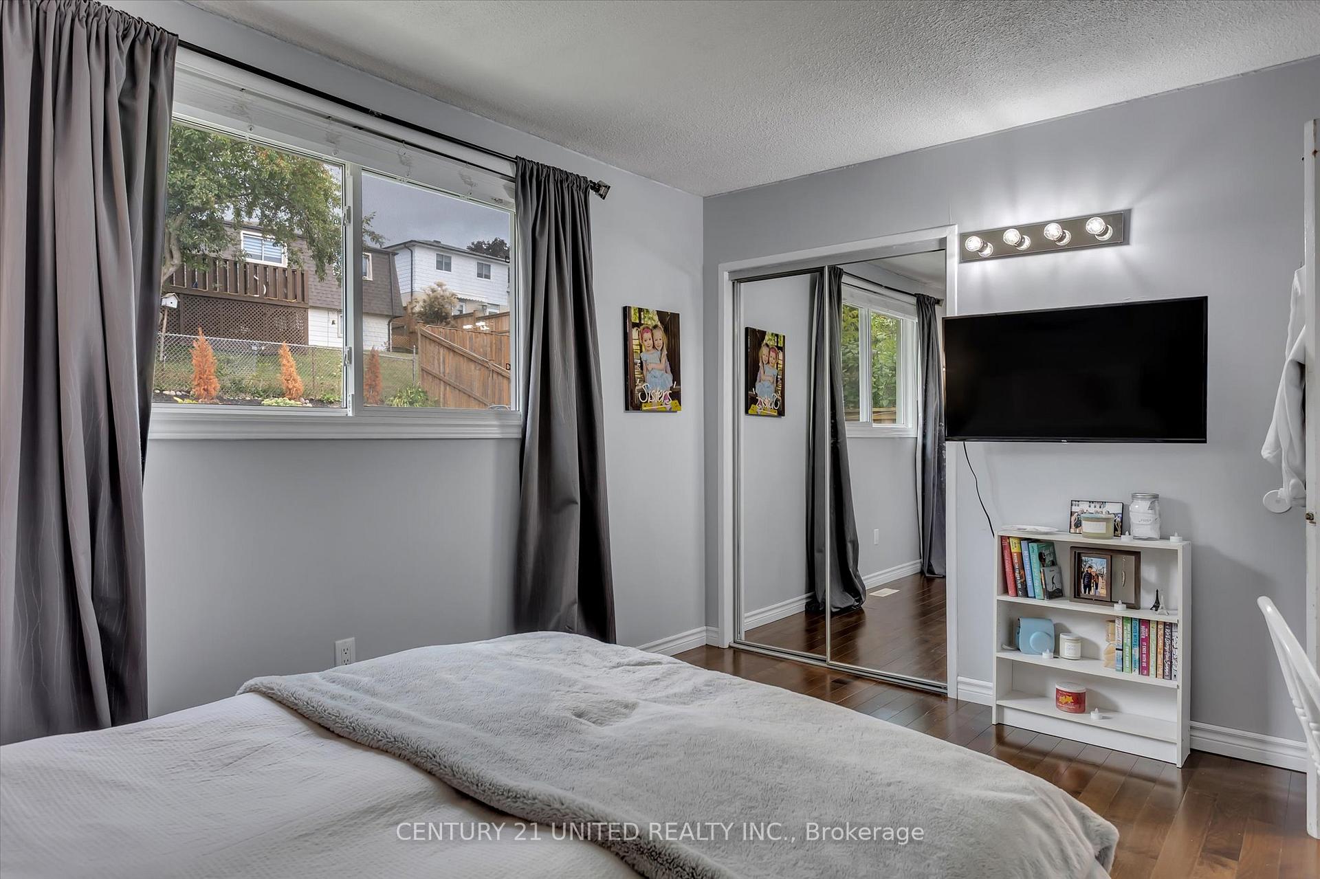Photo 10 of 2594 Farmcrest Avenue, Peterborough, Ashburnham Ward 4 — HOMEH