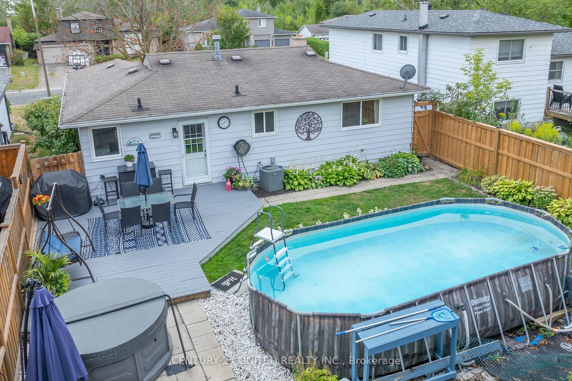 Photo 23 of 2594 Farmcrest Avenue, Peterborough, Ashburnham Ward 4 — HOMEH