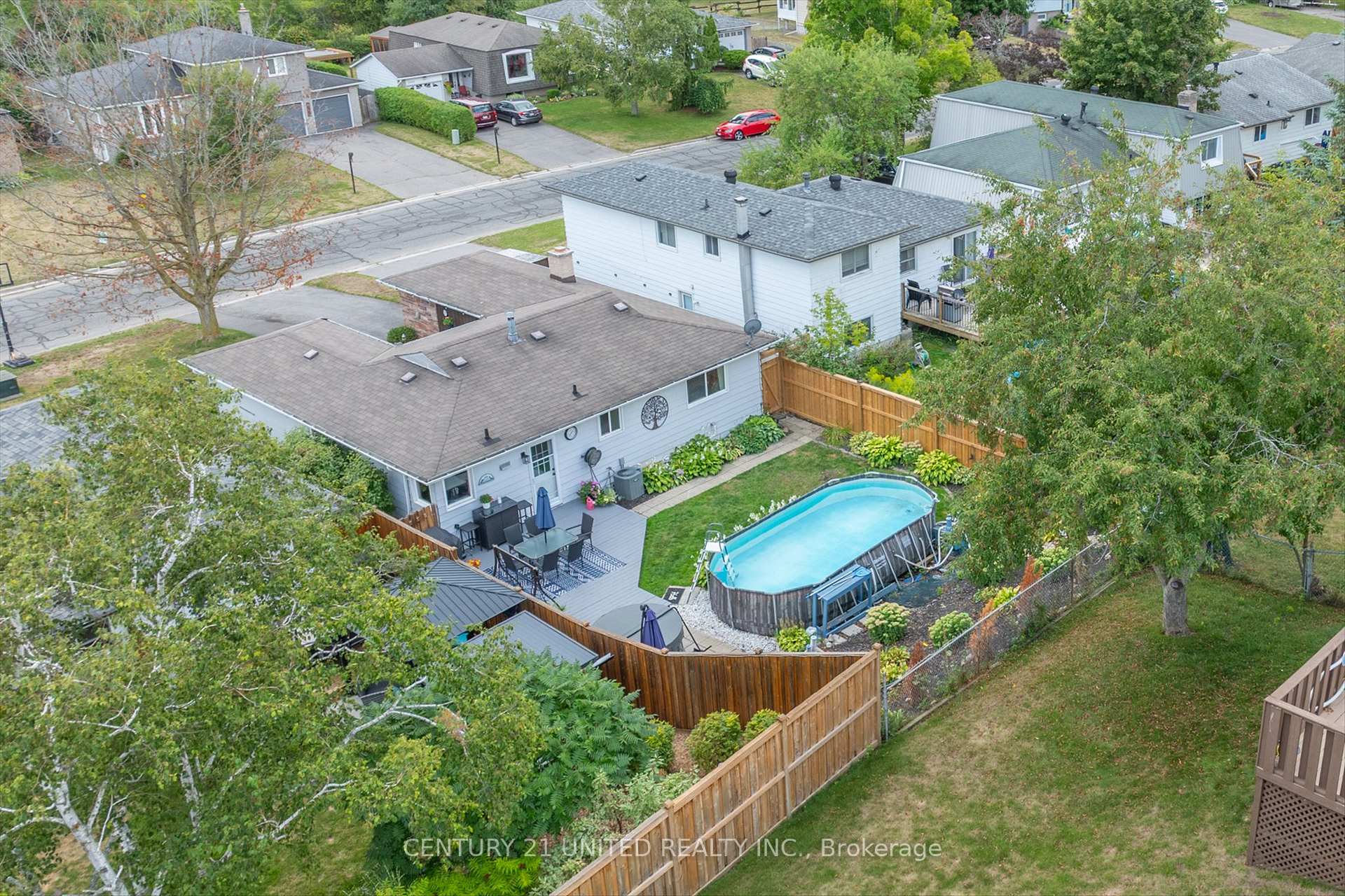 Photo 24 of 2594 Farmcrest Avenue, Peterborough, Ashburnham Ward 4 — HOMEH