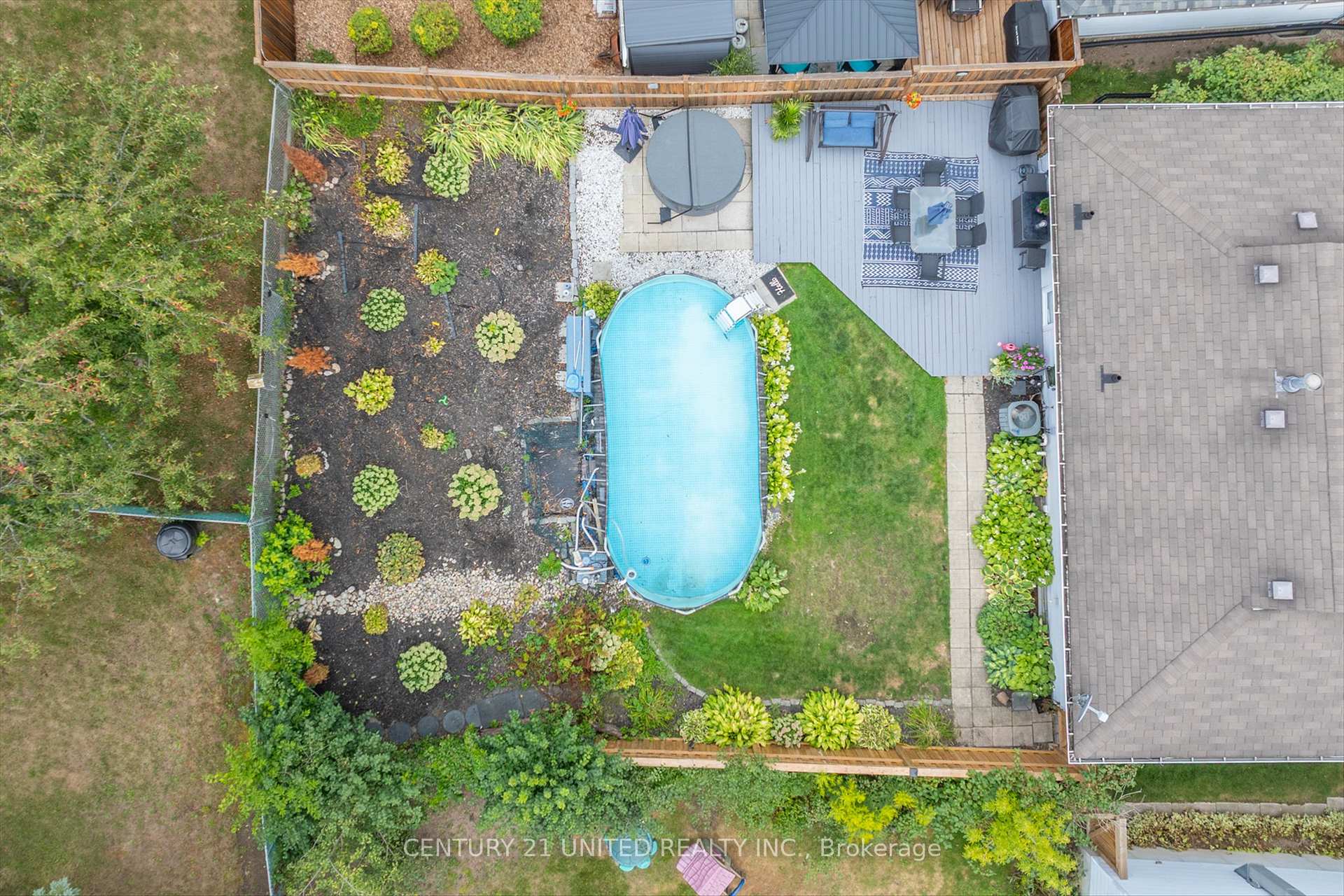 Photo 25 of 2594 Farmcrest Avenue, Peterborough, Ashburnham Ward 4 — HOMEH