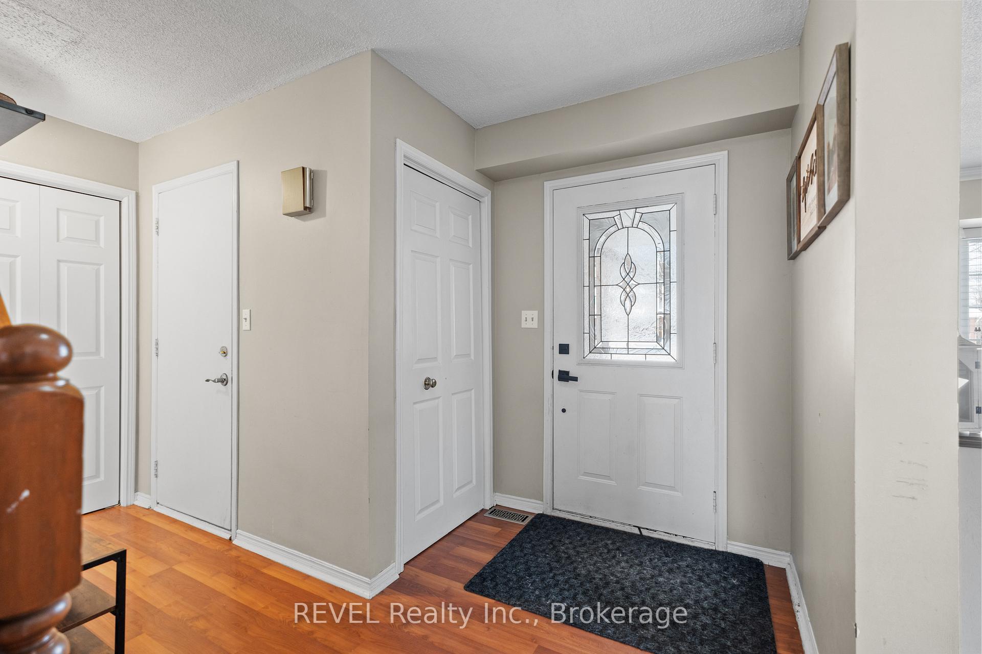 Photo 7 of 232 Gadsby Avenue, Welland, N. Welland — HOMEH