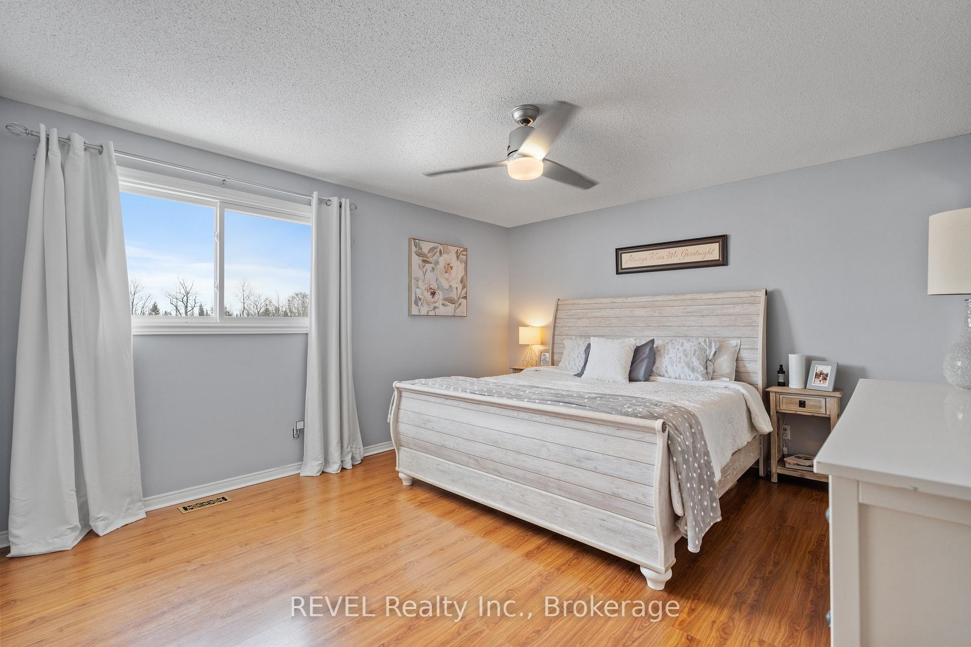 Photo 27 of 232 Gadsby Avenue, Welland, N. Welland — HOMEH