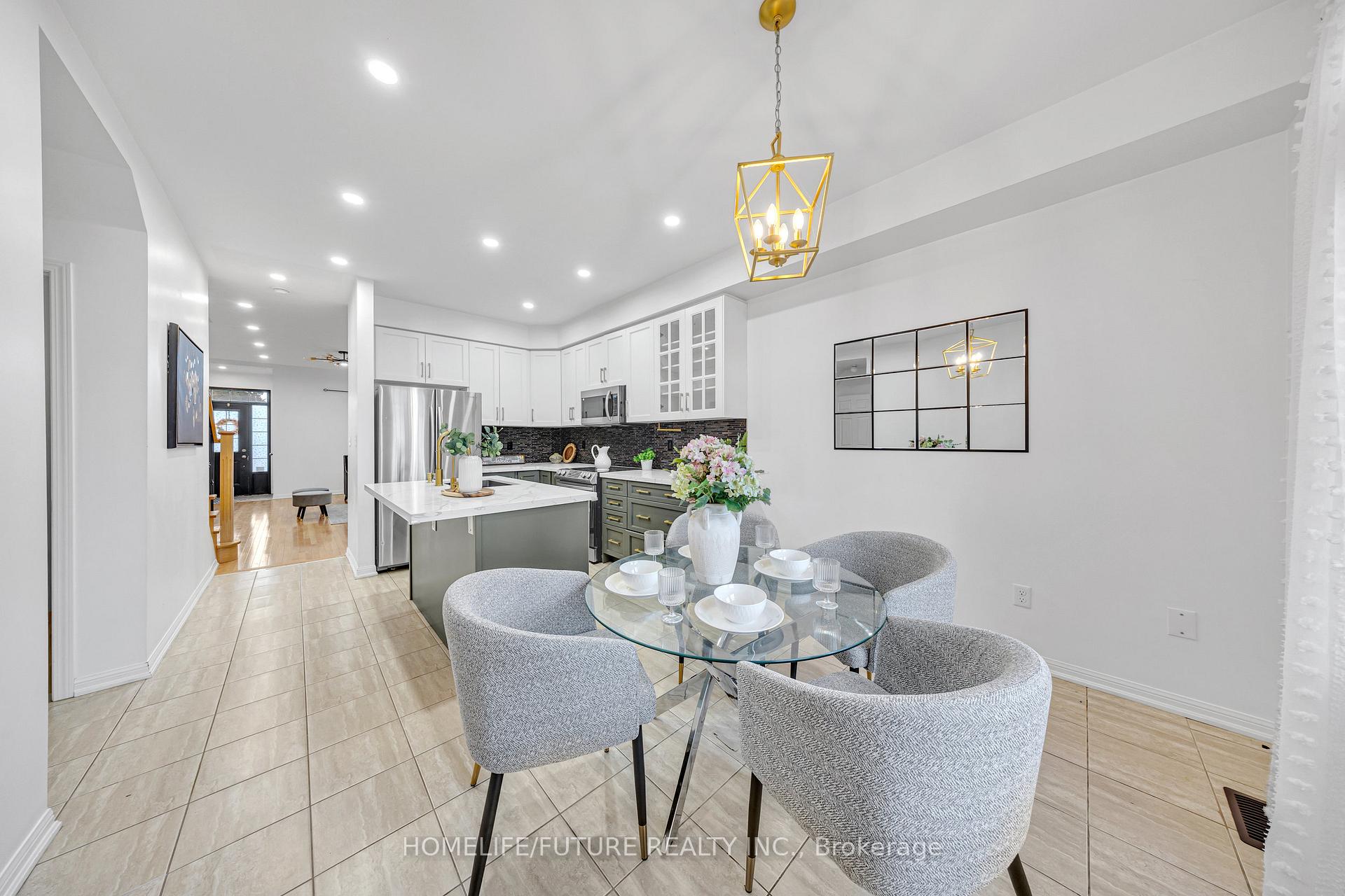 Photo 19 of 15 Heber Down Crescent, Whitby, Brooklin — HOMEH
