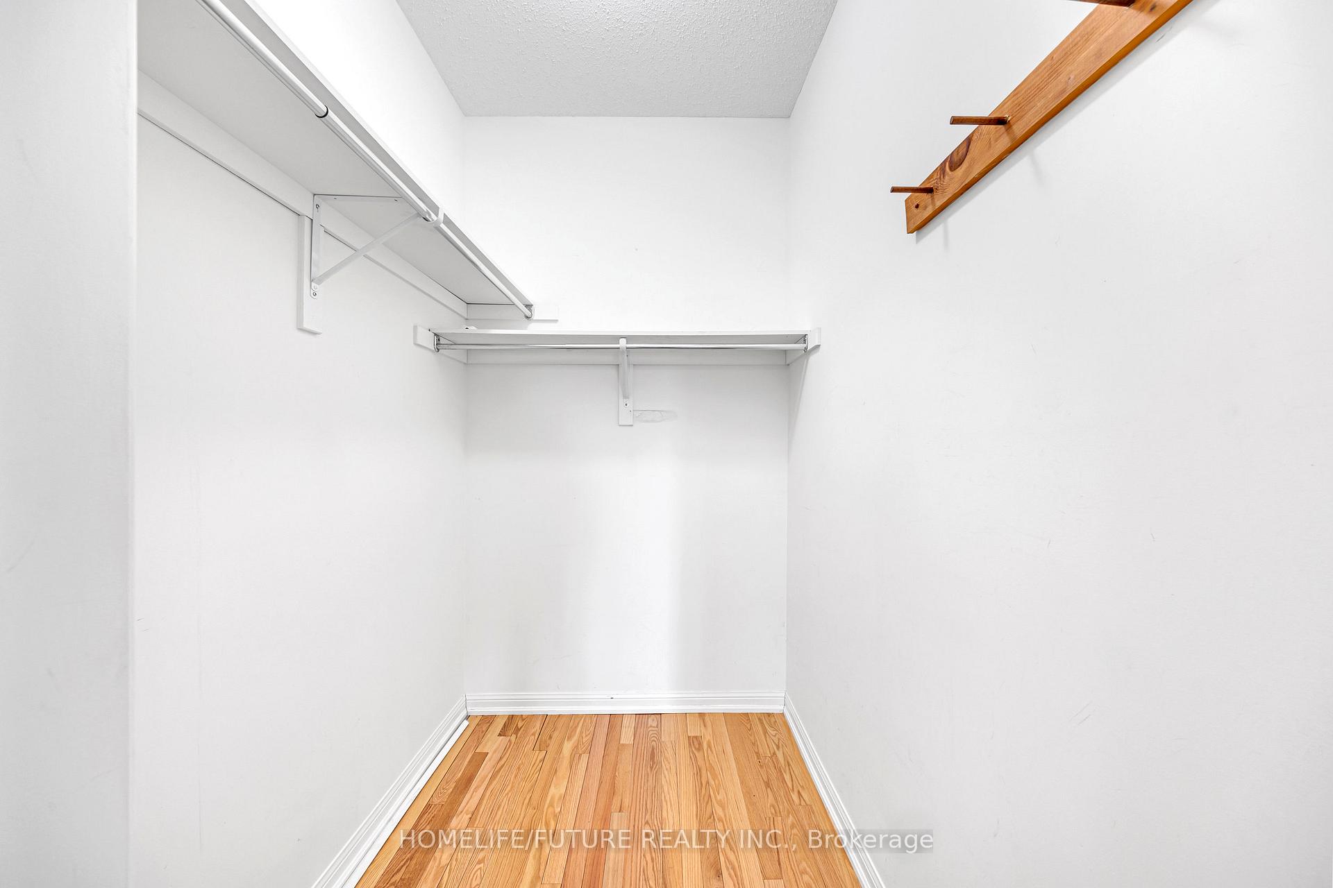 Photo 23 of 15 Heber Down Crescent, Whitby, Brooklin — HOMEH