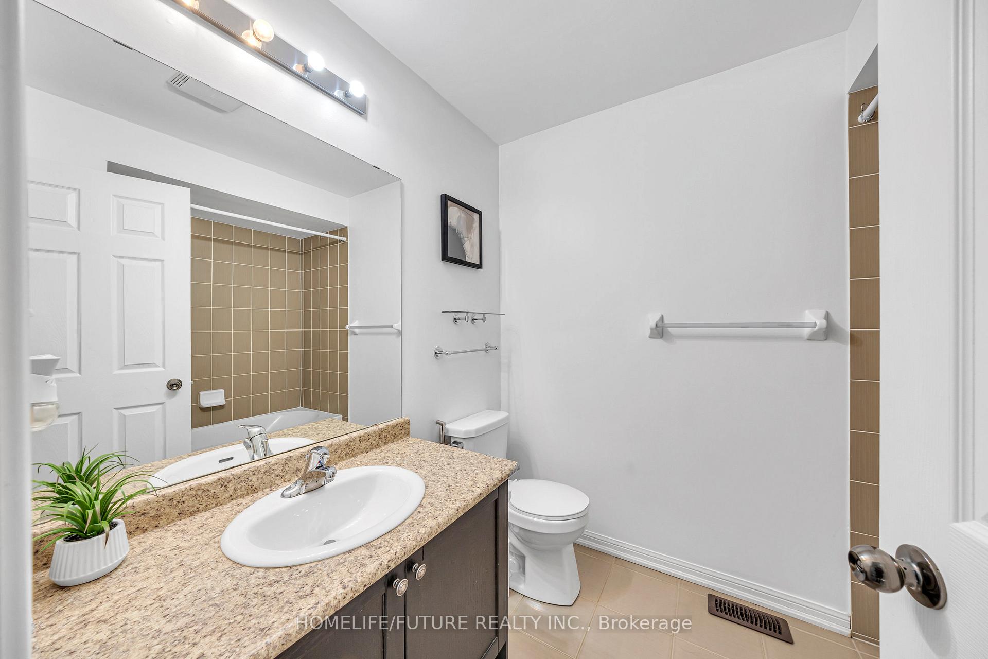 Photo 29 of 15 Heber Down Crescent, Whitby, Brooklin — HOMEH