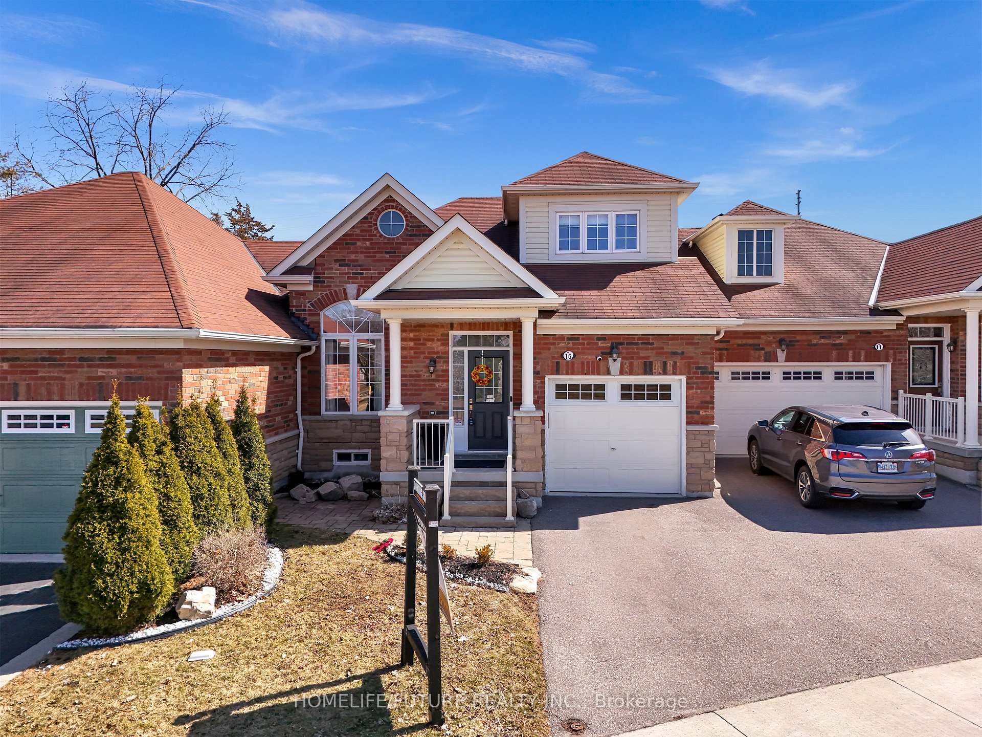 Photo 36 of 15 Heber Down Crescent, Whitby, Brooklin — HOMEH