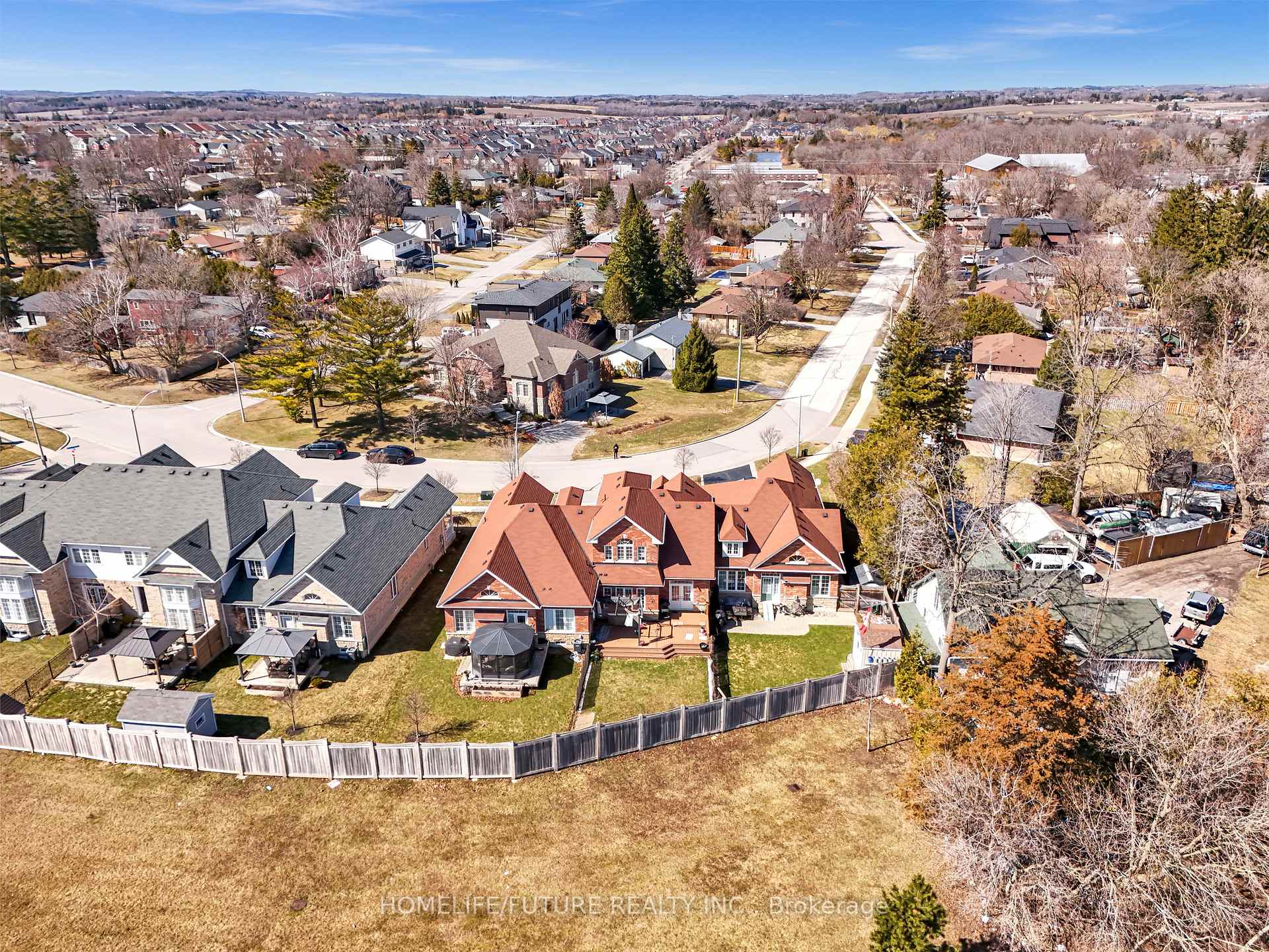 Photo 43 of 15 Heber Down Crescent, Whitby, Brooklin — HOMEH