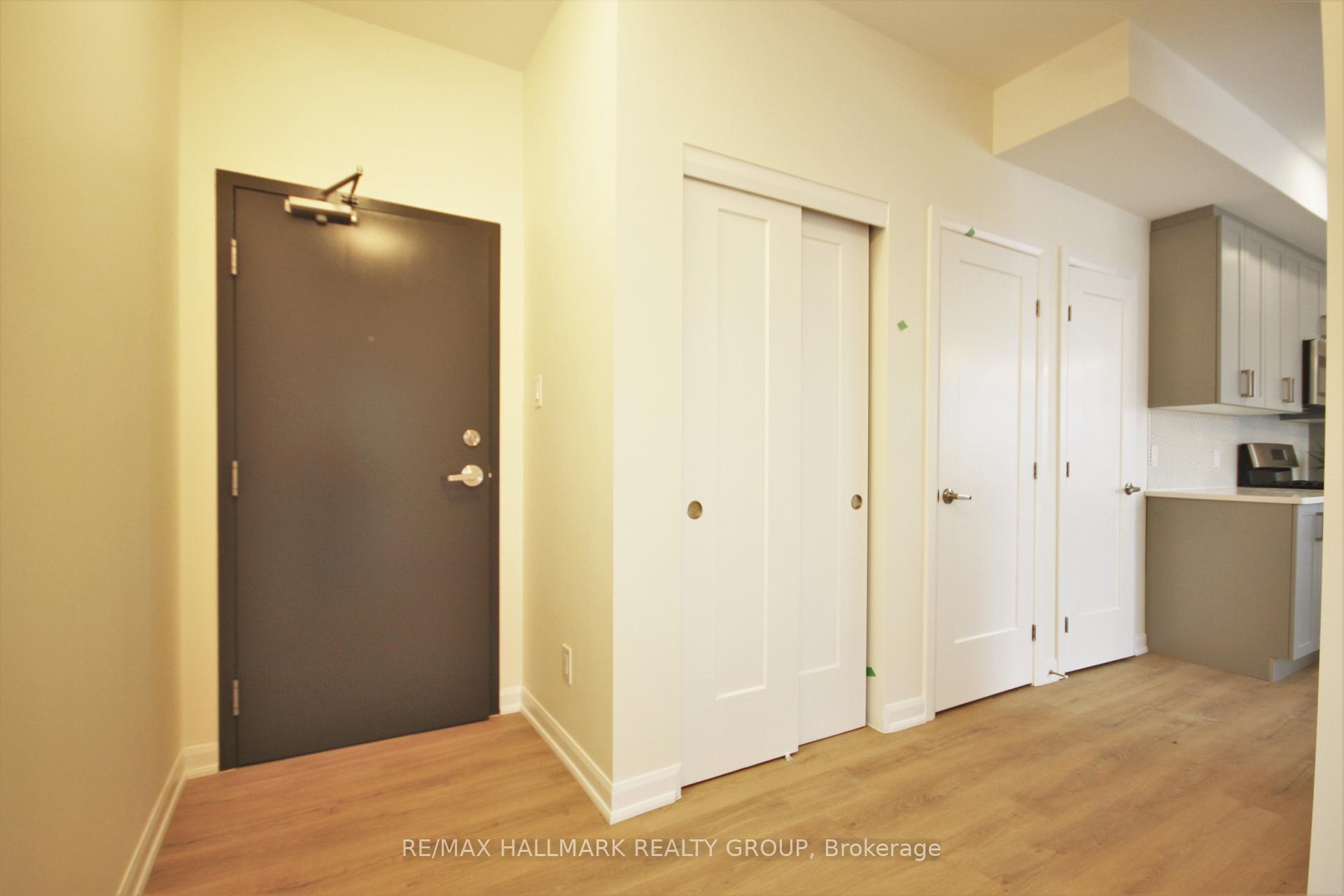 Photo 2 of Unit 203, 351 Croydon Avenue, Ottawa, Lincoln Heights — HOMEH