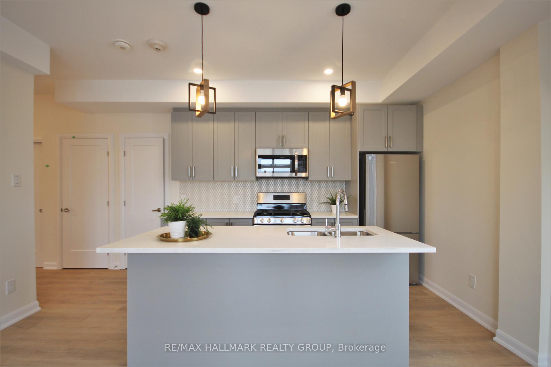 Photo 5 of Unit 203, 351 Croydon Avenue, Ottawa, Lincoln Heights — HOMEH
