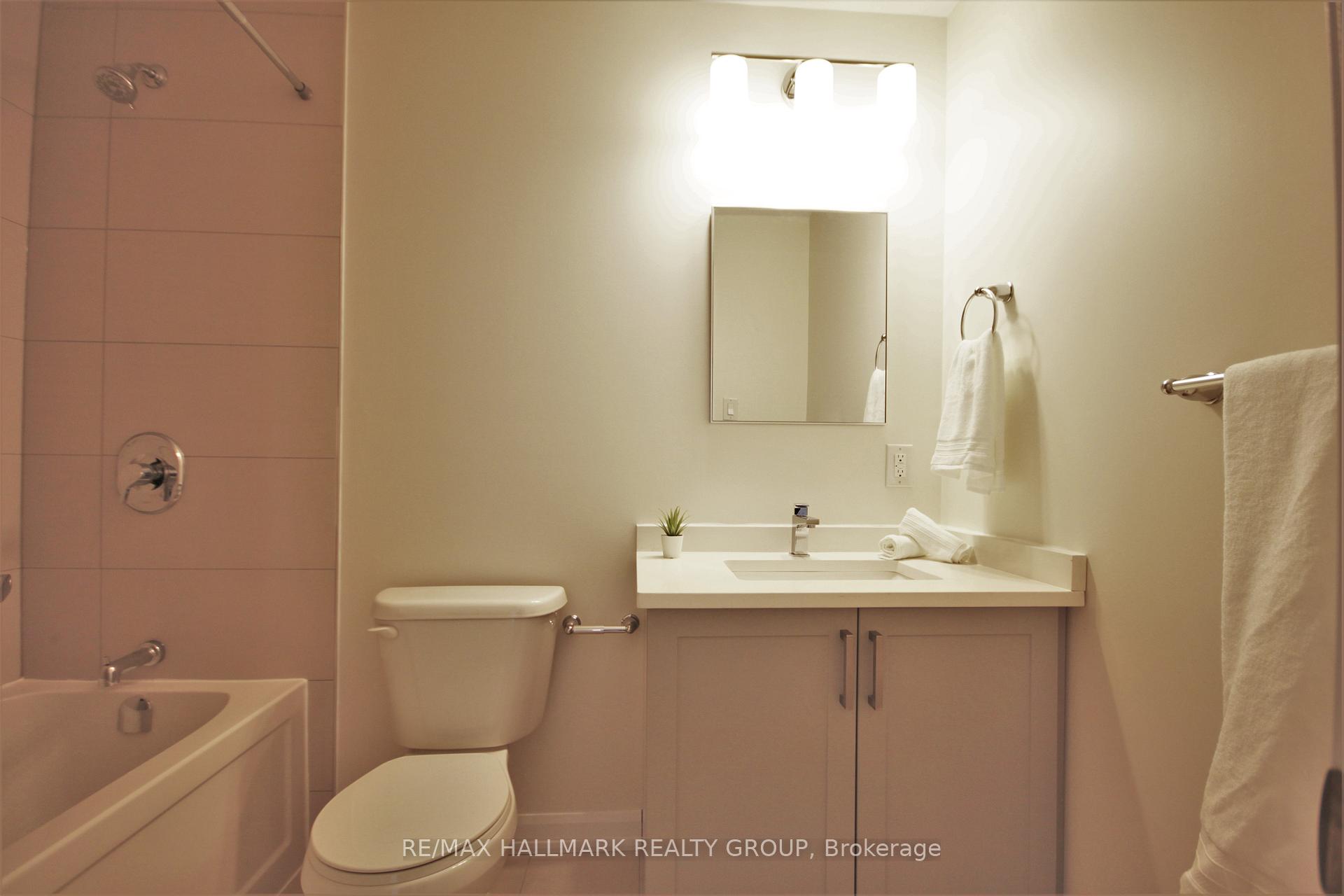 Photo 17 of Unit 203, 351 Croydon Avenue, Ottawa, Lincoln Heights — HOMEH