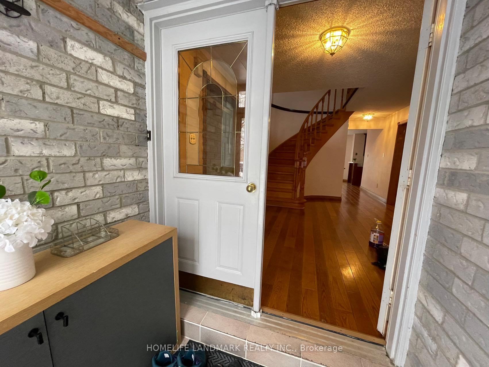 Photo 3 of 151 Cooperage Crescent, Richmond Hill, Westbrook — HOMEH