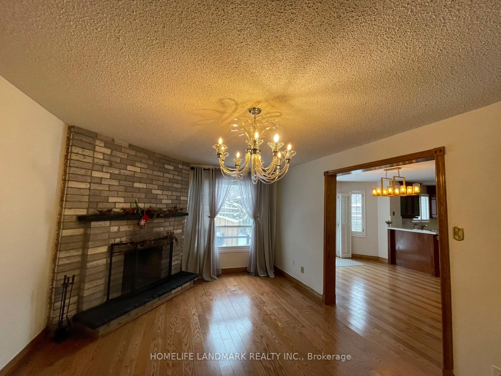 Photo 9 of 151 Cooperage Crescent, Richmond Hill, Westbrook — HOMEH