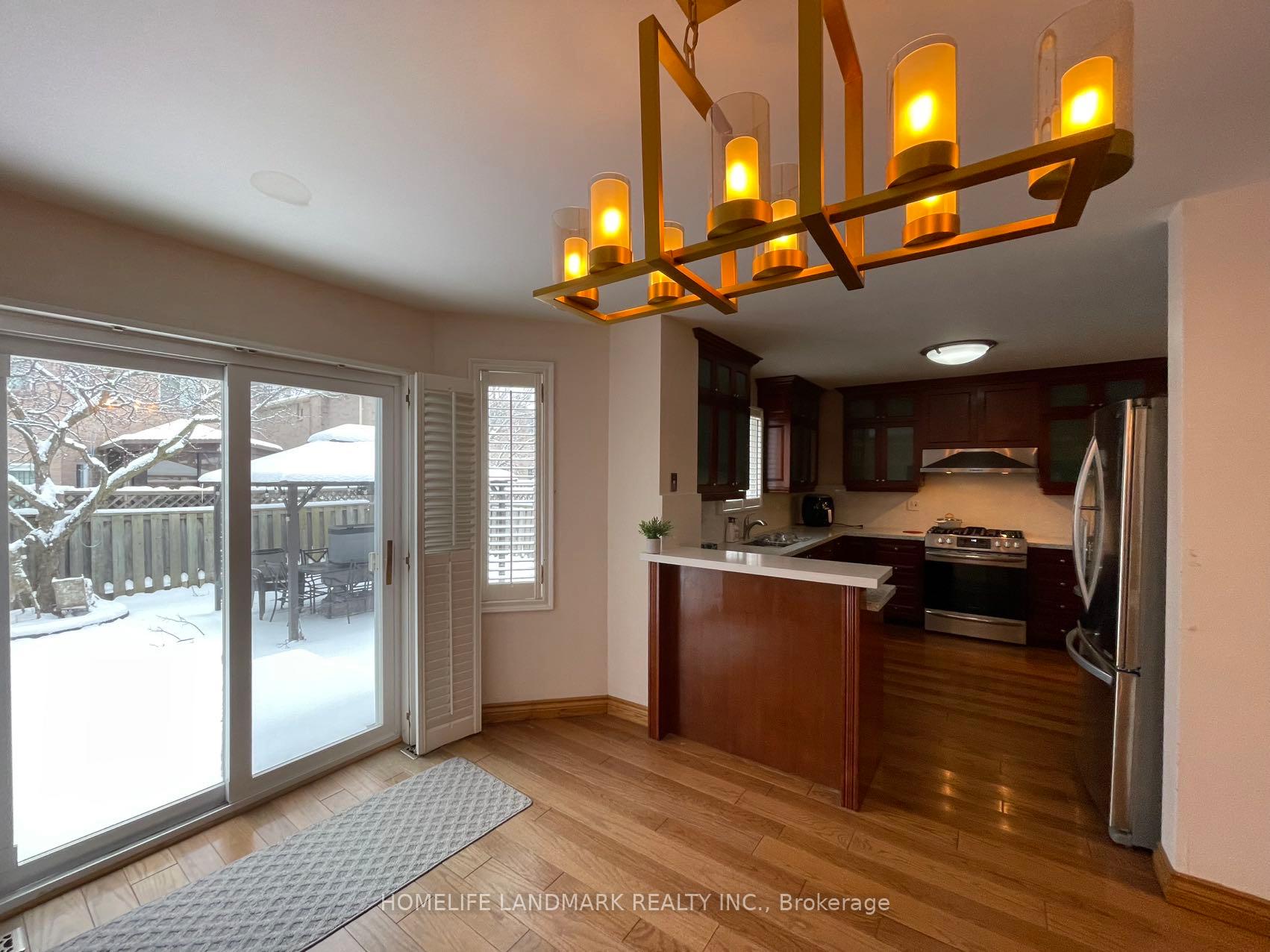 Photo 12 of 151 Cooperage Crescent, Richmond Hill, Westbrook — HOMEH