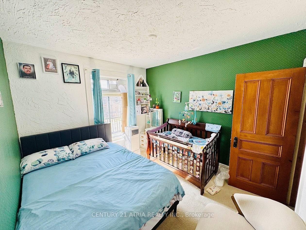 Photo 12 of 208 Park Street N, Peterborough, Town Ward 3 — HOMEH