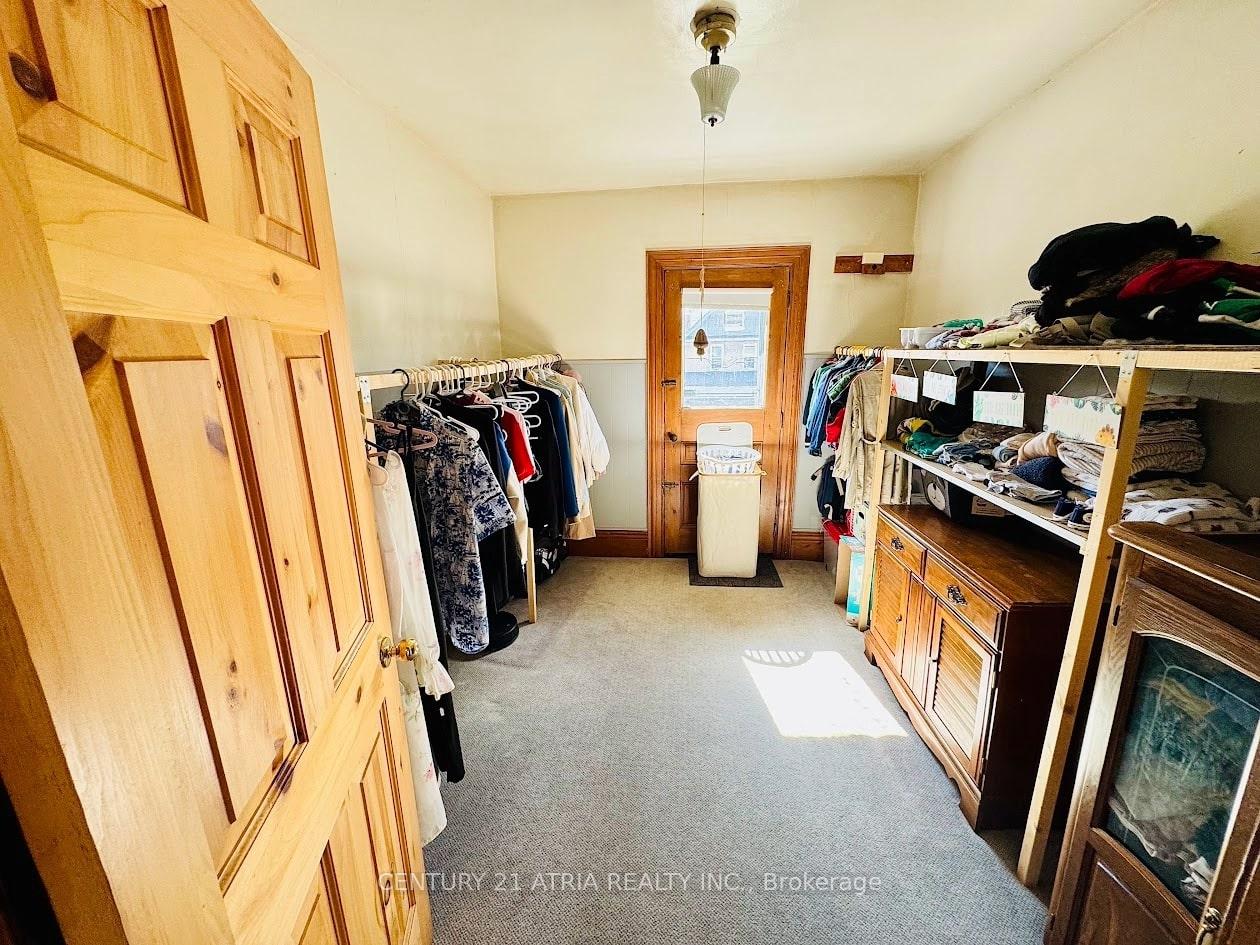 Photo 13 of 208 Park Street N, Peterborough, Town Ward 3 — HOMEH