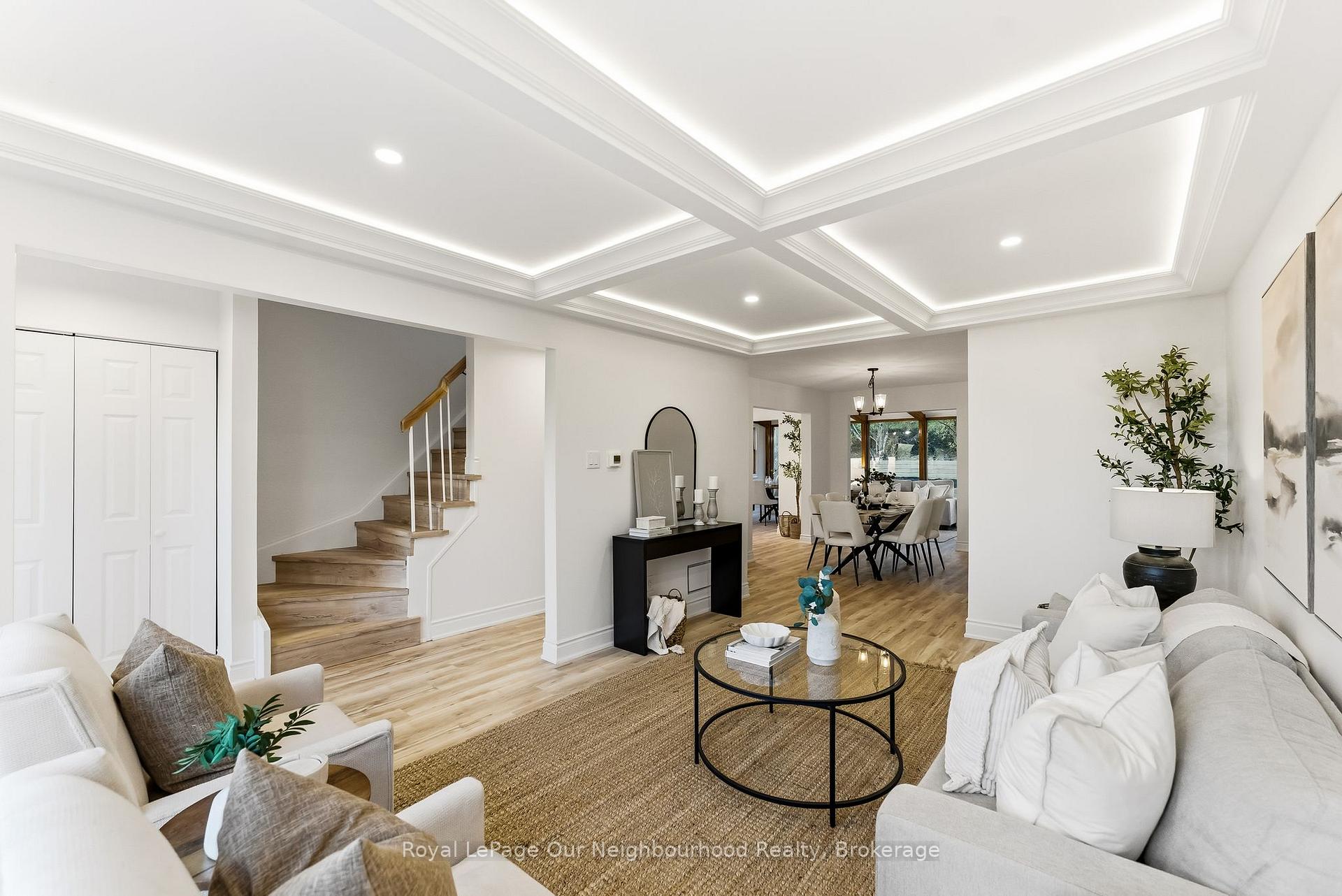 Photo 10 of 2552 Farmcrest Avenue, Peterborough, Ashburnham Ward 4 — HOMEH