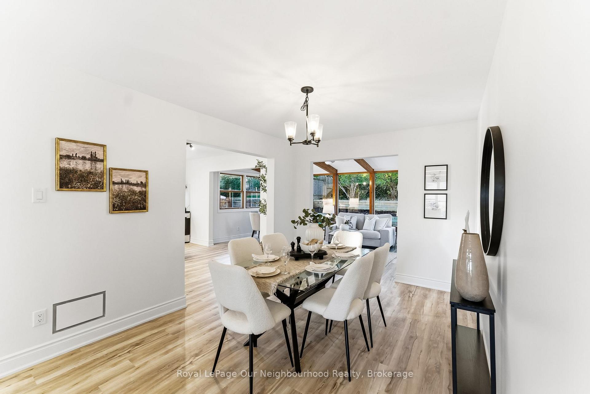 Photo 11 of 2552 Farmcrest Avenue, Peterborough, Ashburnham Ward 4 — HOMEH