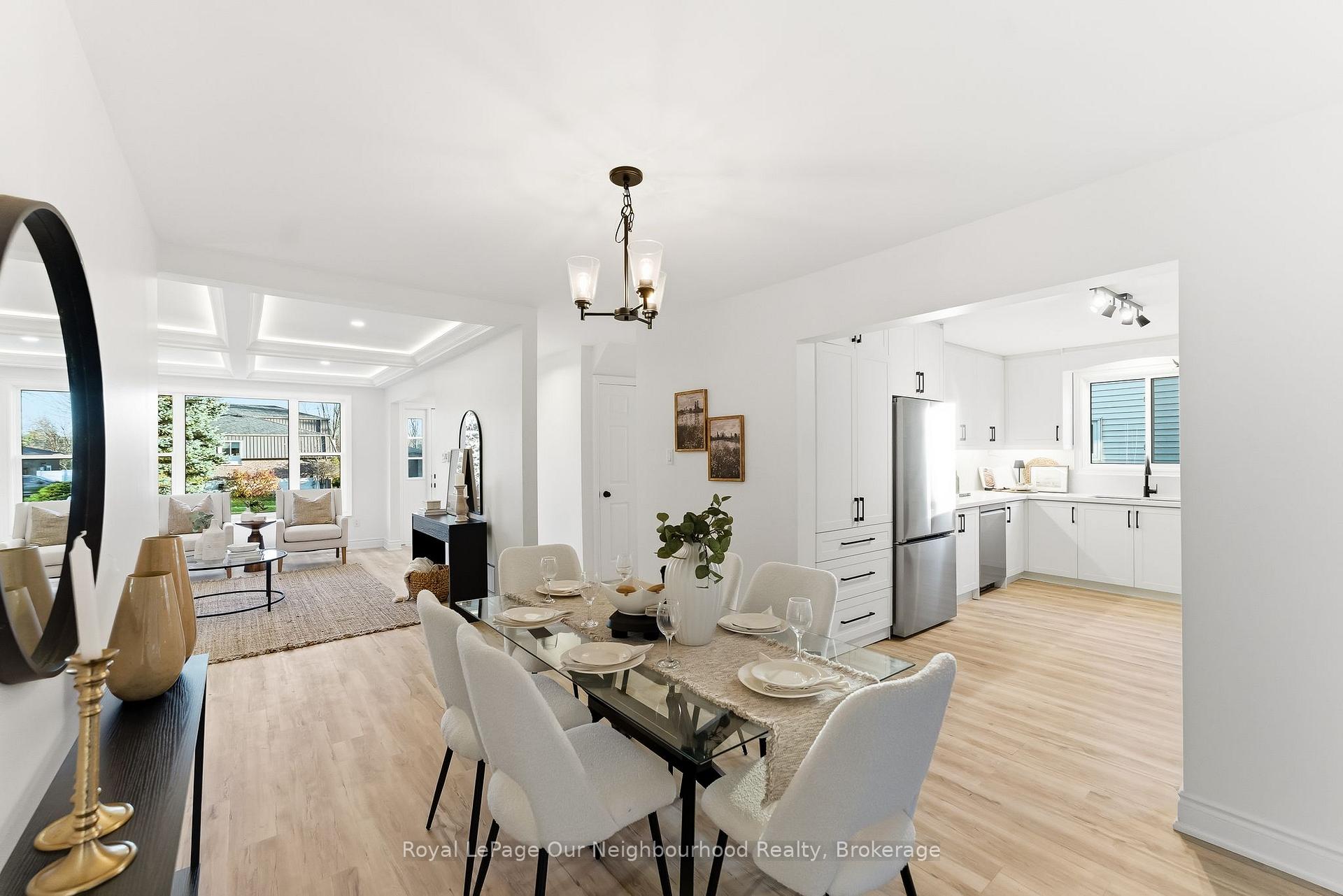 Photo 13 of 2552 Farmcrest Avenue, Peterborough, Ashburnham Ward 4 — HOMEH