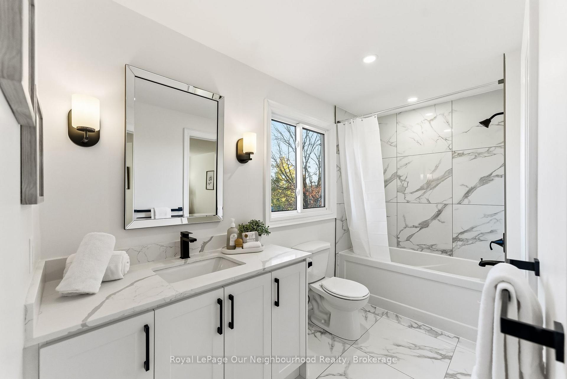Photo 27 of 2552 Farmcrest Avenue, Peterborough, Ashburnham Ward 4 — HOMEH