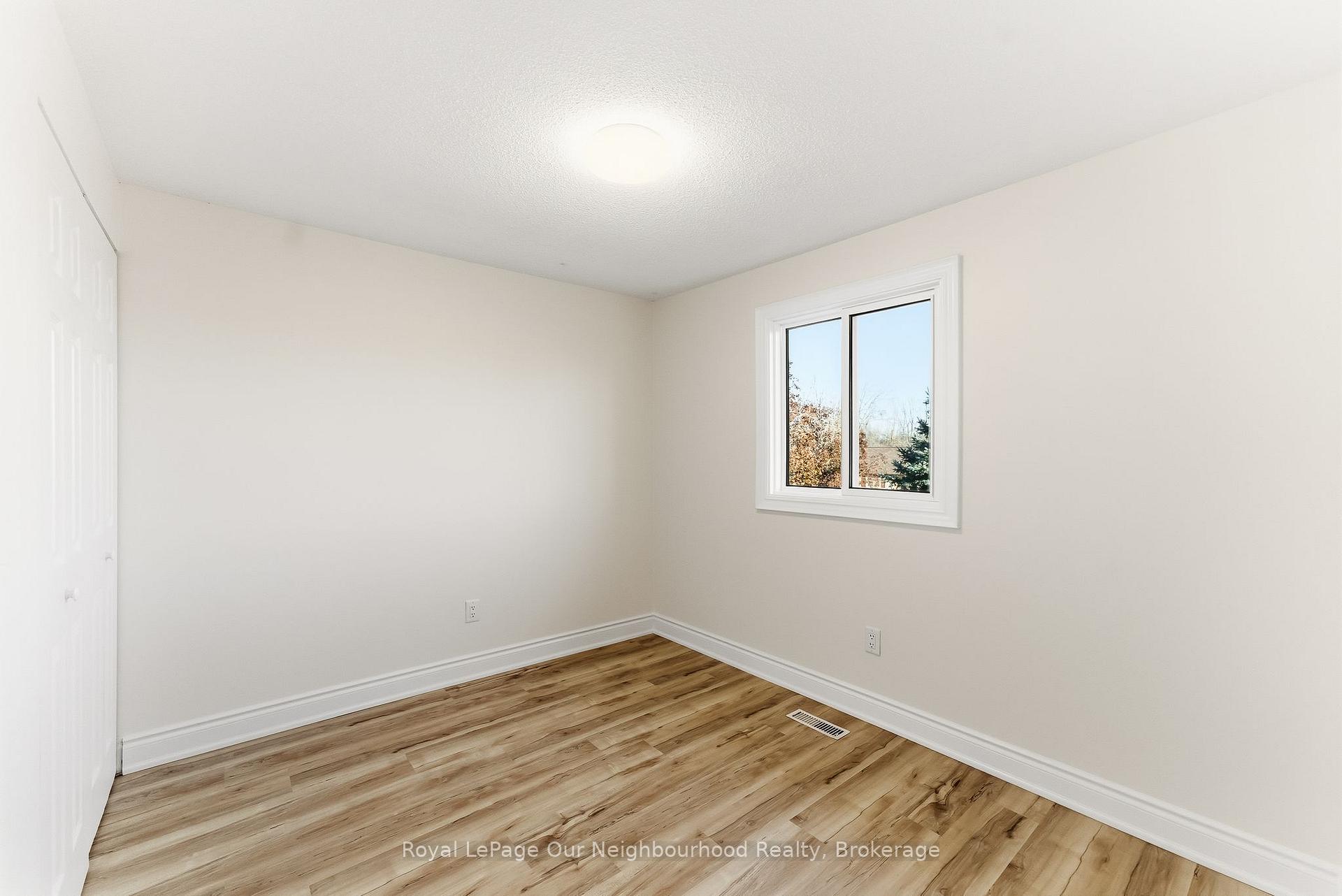 Photo 29 of 2552 Farmcrest Avenue, Peterborough, Ashburnham Ward 4 — HOMEH