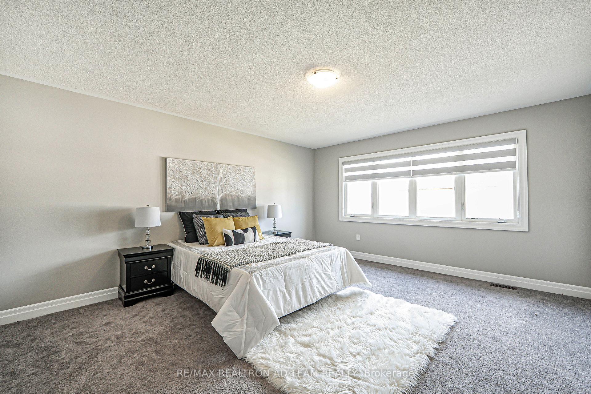 Photo 17 of 211 Doug Finney Street, Oshawa, Eastdale — HOMEH