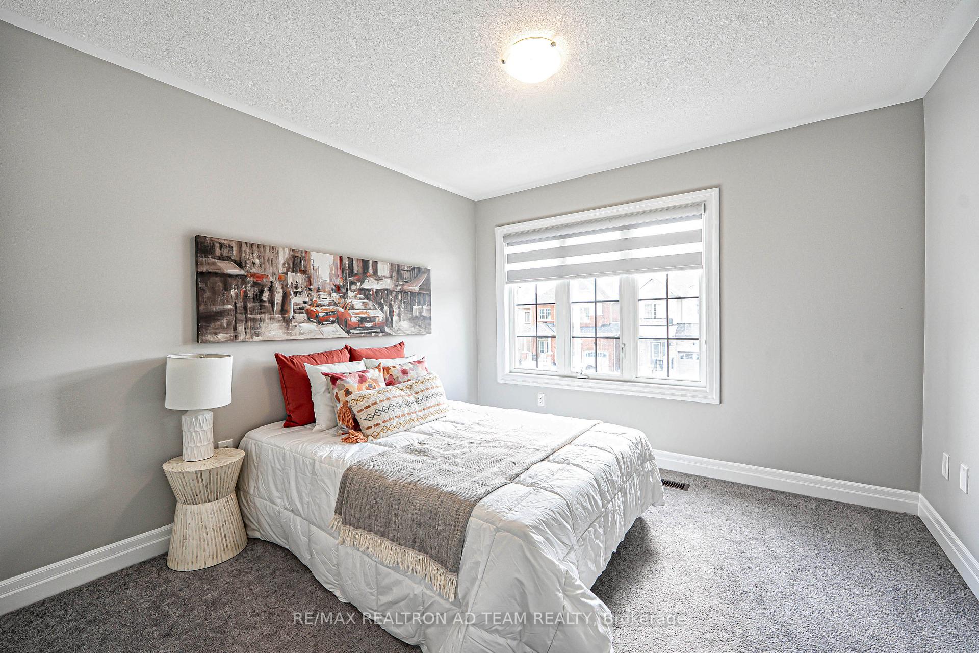 Photo 26 of 211 Doug Finney Street, Oshawa, Eastdale — HOMEH