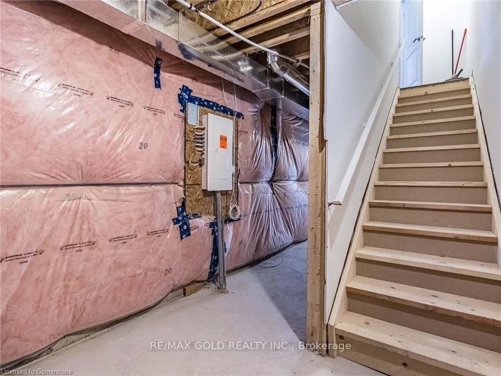 Photo 45 of 57 George Brier Drive, Brant, Paris — HOMEH