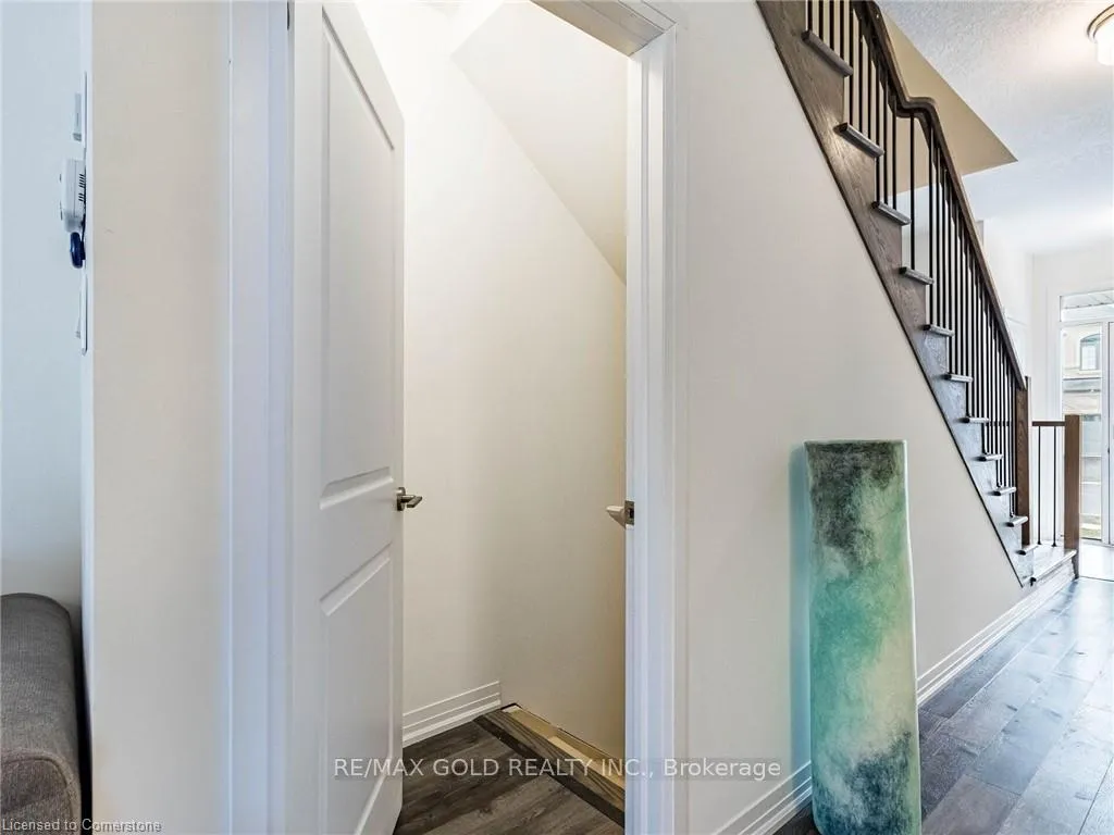 Photo 46 of 57 George Brier Drive, Brant, Paris — HOMEH