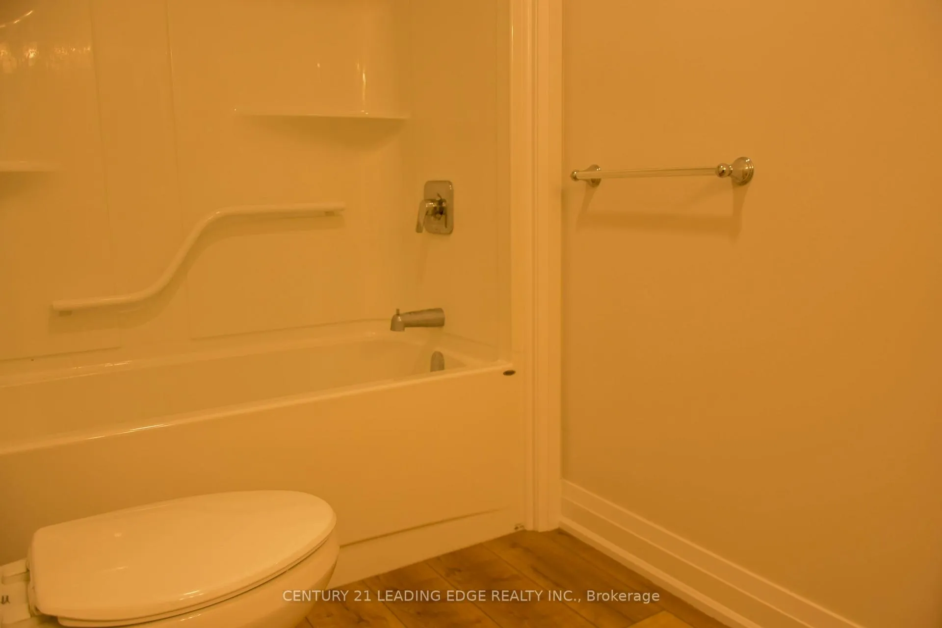 Photo 16 of Unit Upper, 118 2nd Street, Brockton — HOMEH