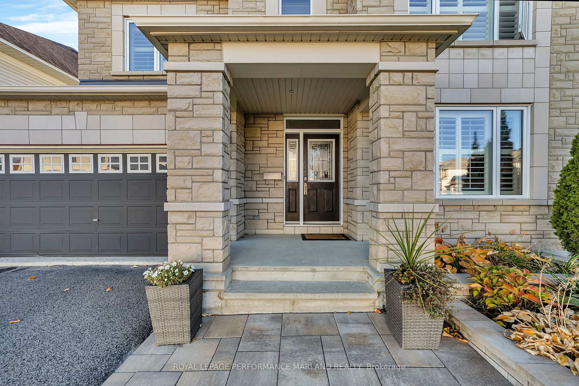 Photo 3 of 700 Beaudelaire Drive, Ottawa, Avalon East — HOMEH