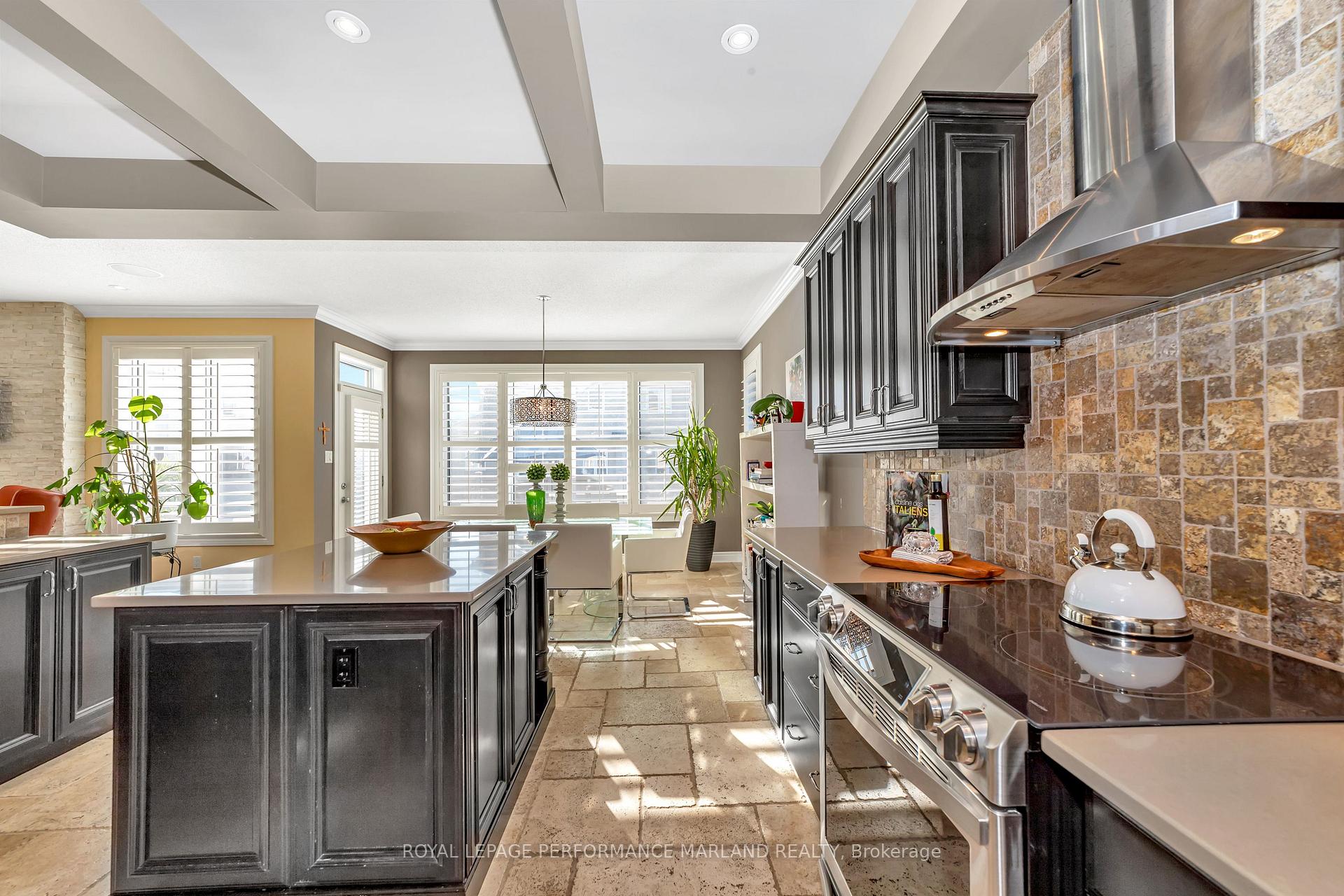 Photo 10 of 700 Beaudelaire Drive, Ottawa, Avalon East — HOMEH