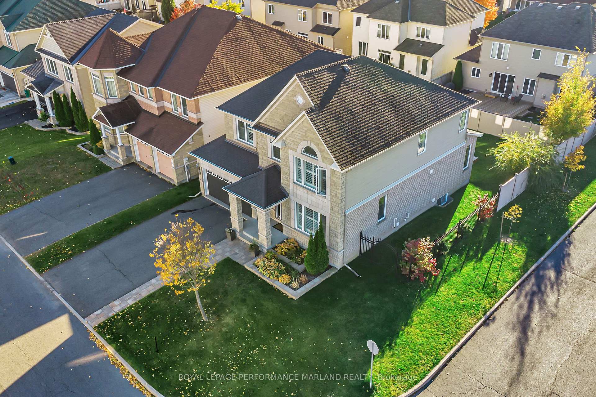 Photo 30 of 700 Beaudelaire Drive, Ottawa, Avalon East — HOMEH