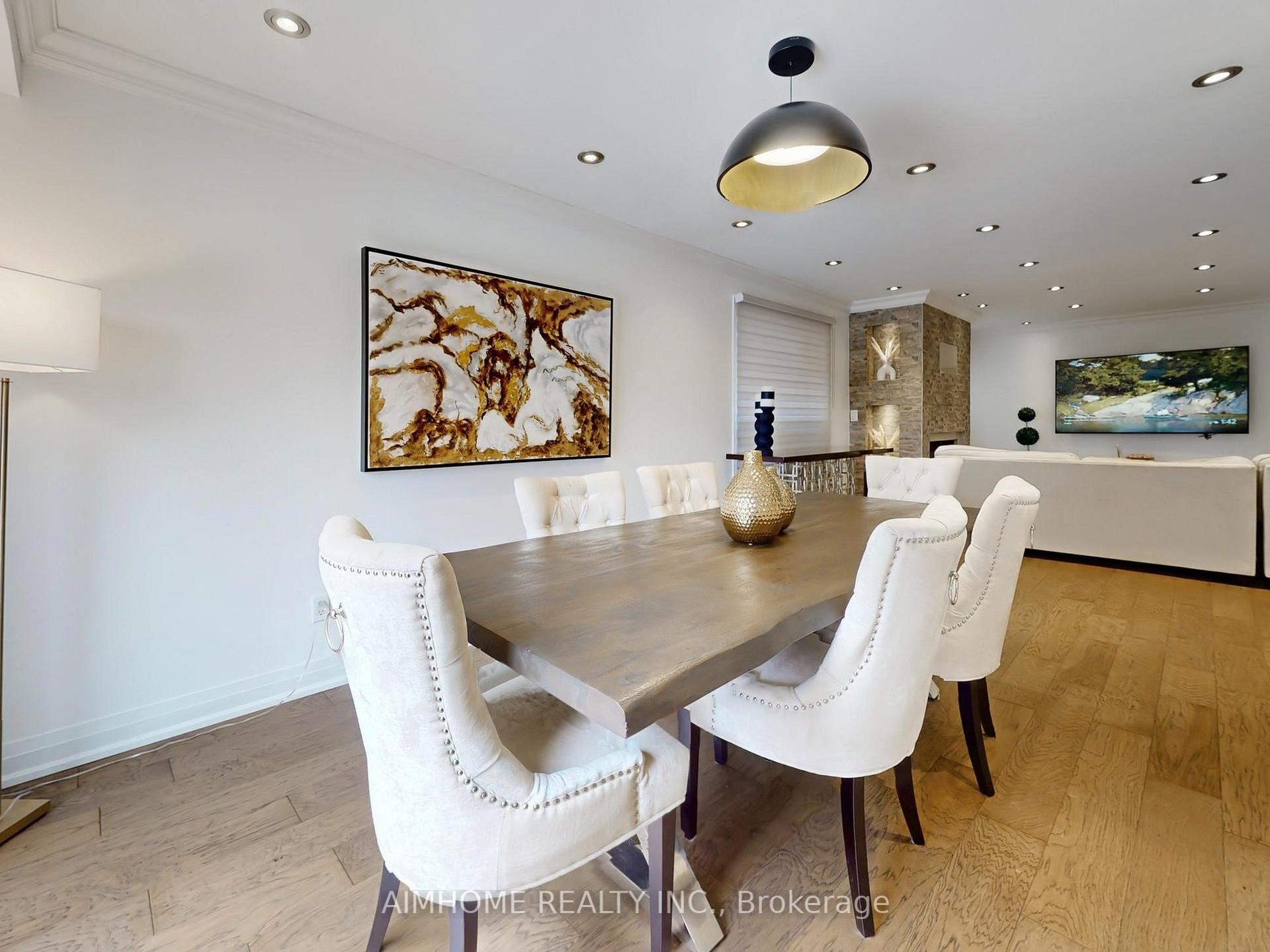 Photo 8 of 65 Westhampton Drive, Vaughan, Brownridge — HOMEH