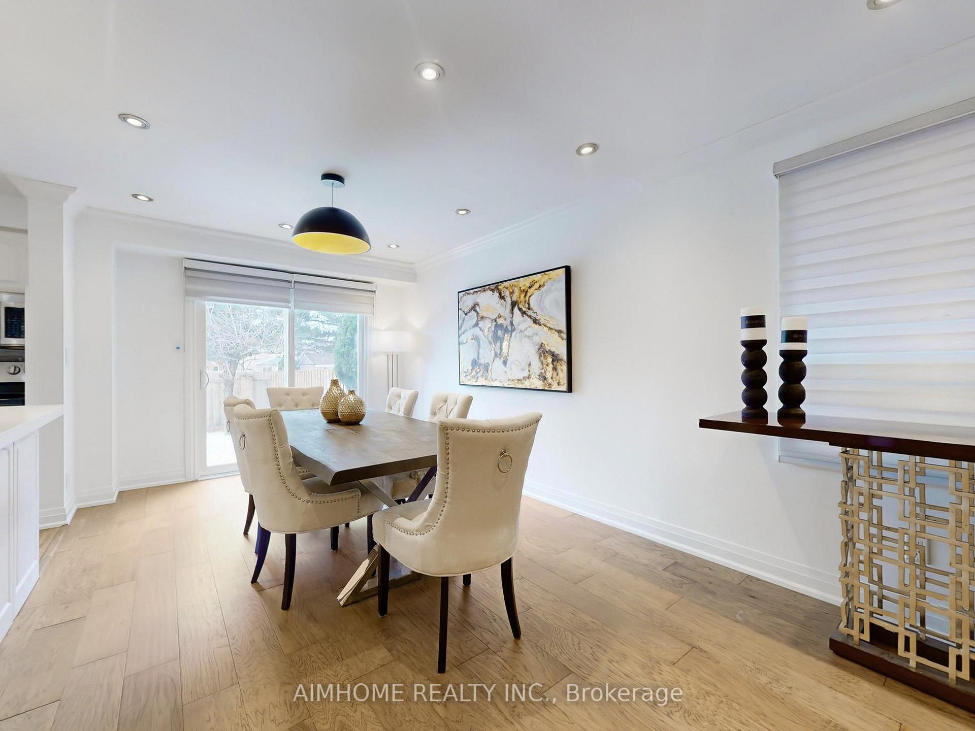 Photo 9 of 65 Westhampton Drive, Vaughan, Brownridge — HOMEH