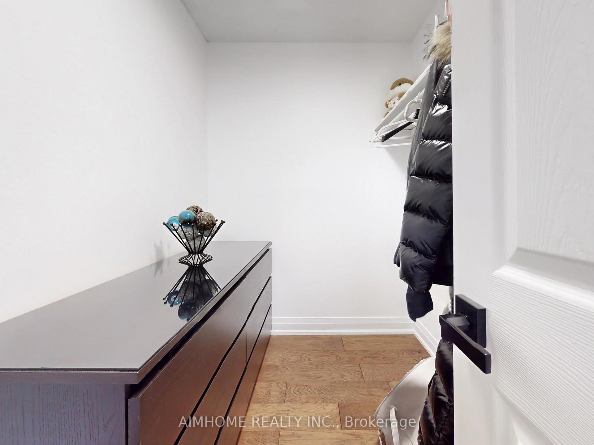 Photo 20 of 65 Westhampton Drive, Vaughan, Brownridge — HOMEH