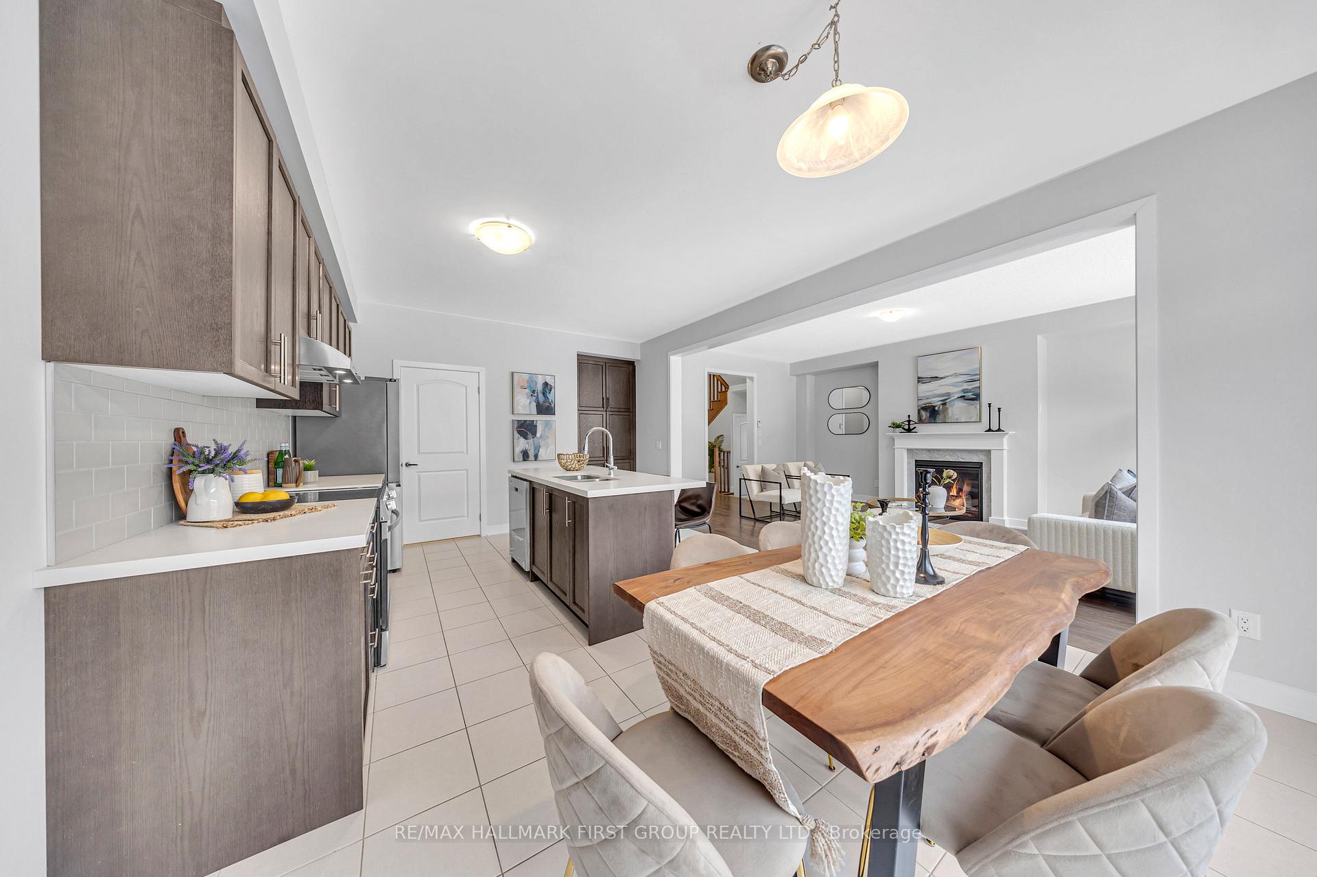 Photo 16 of 1023 Dyas Avenue, Oshawa, Kedron — HOMEH