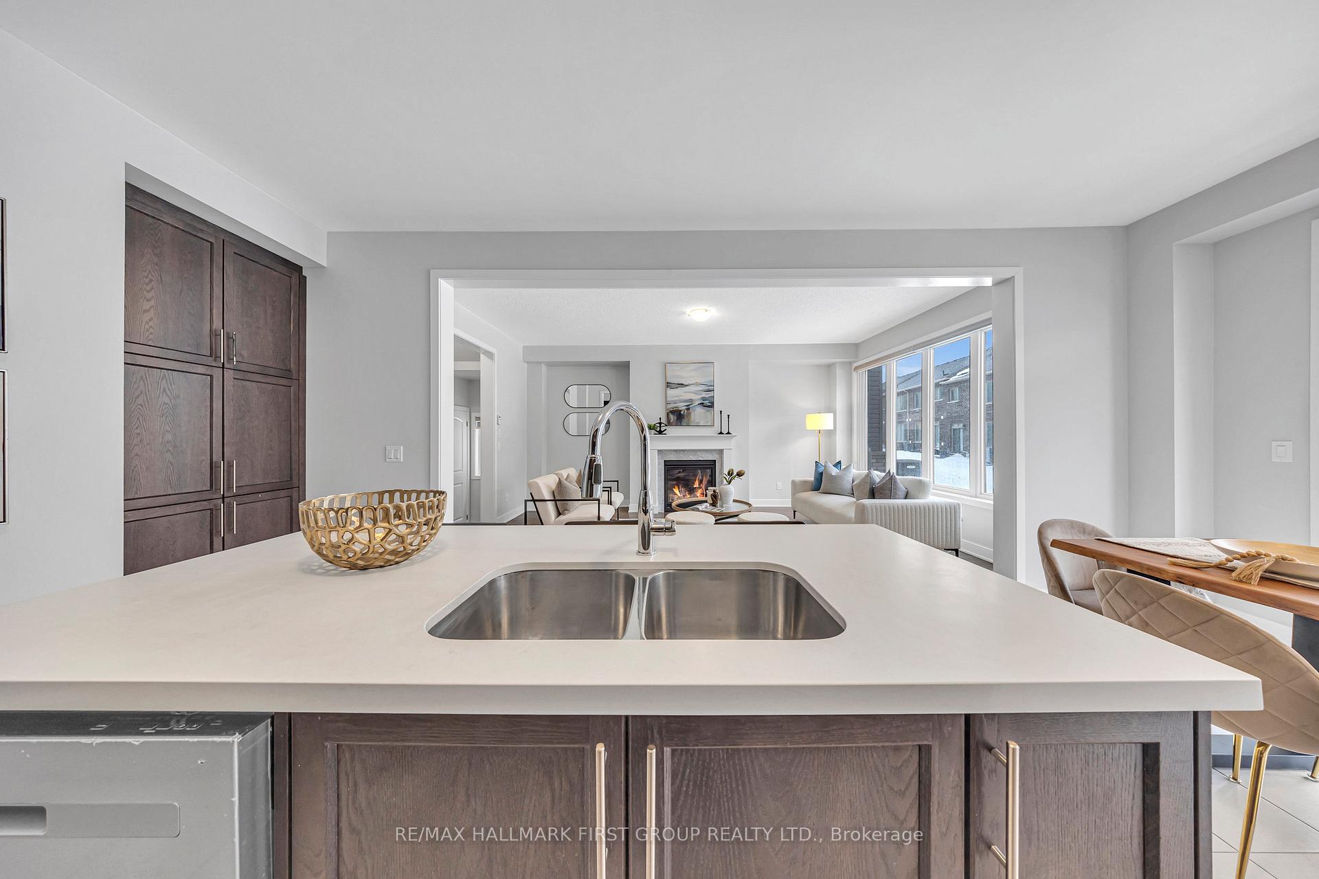 Photo 21 of 1023 Dyas Avenue, Oshawa, Kedron — HOMEH