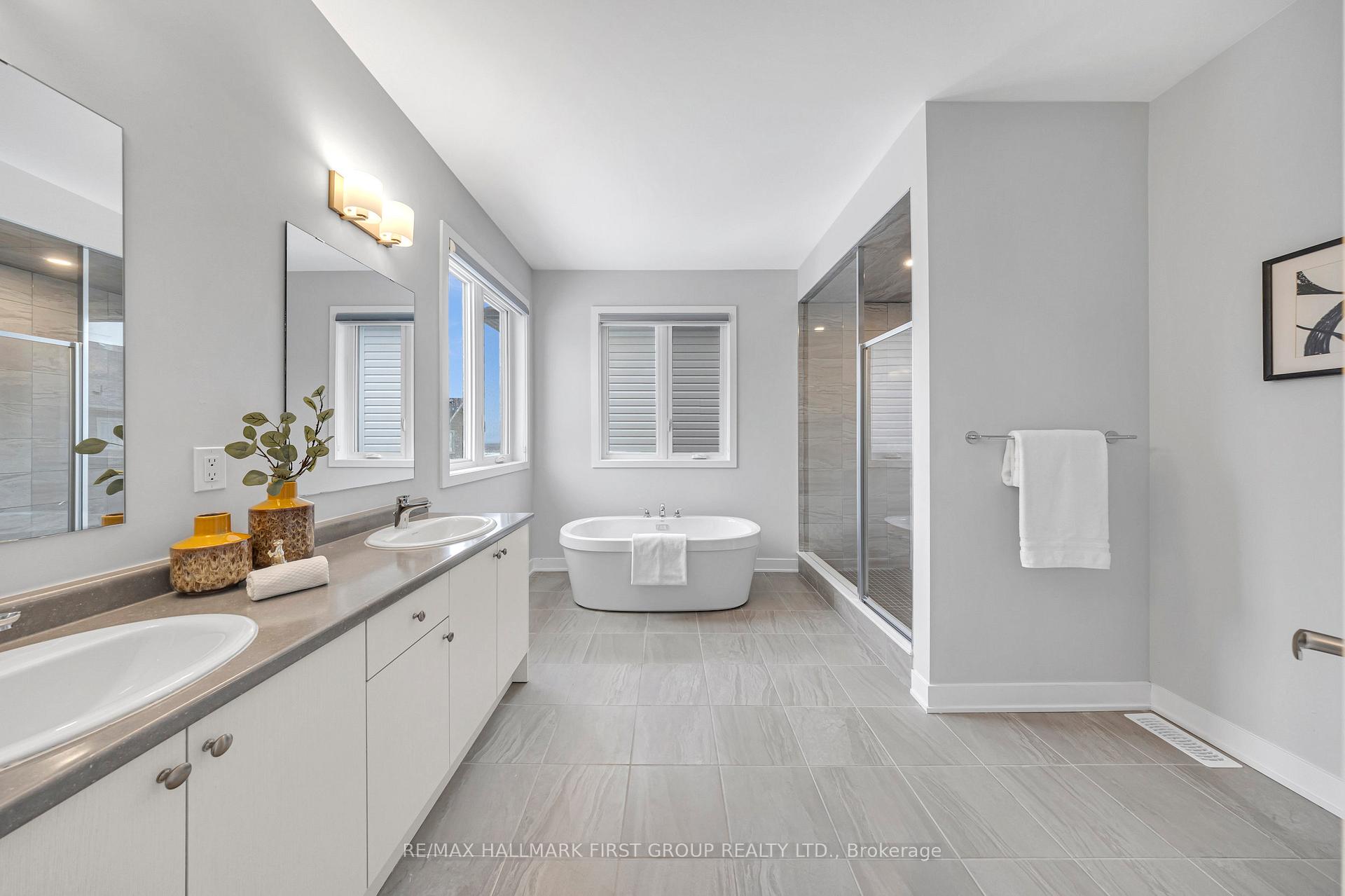 Photo 27 of 1023 Dyas Avenue, Oshawa, Kedron — HOMEH