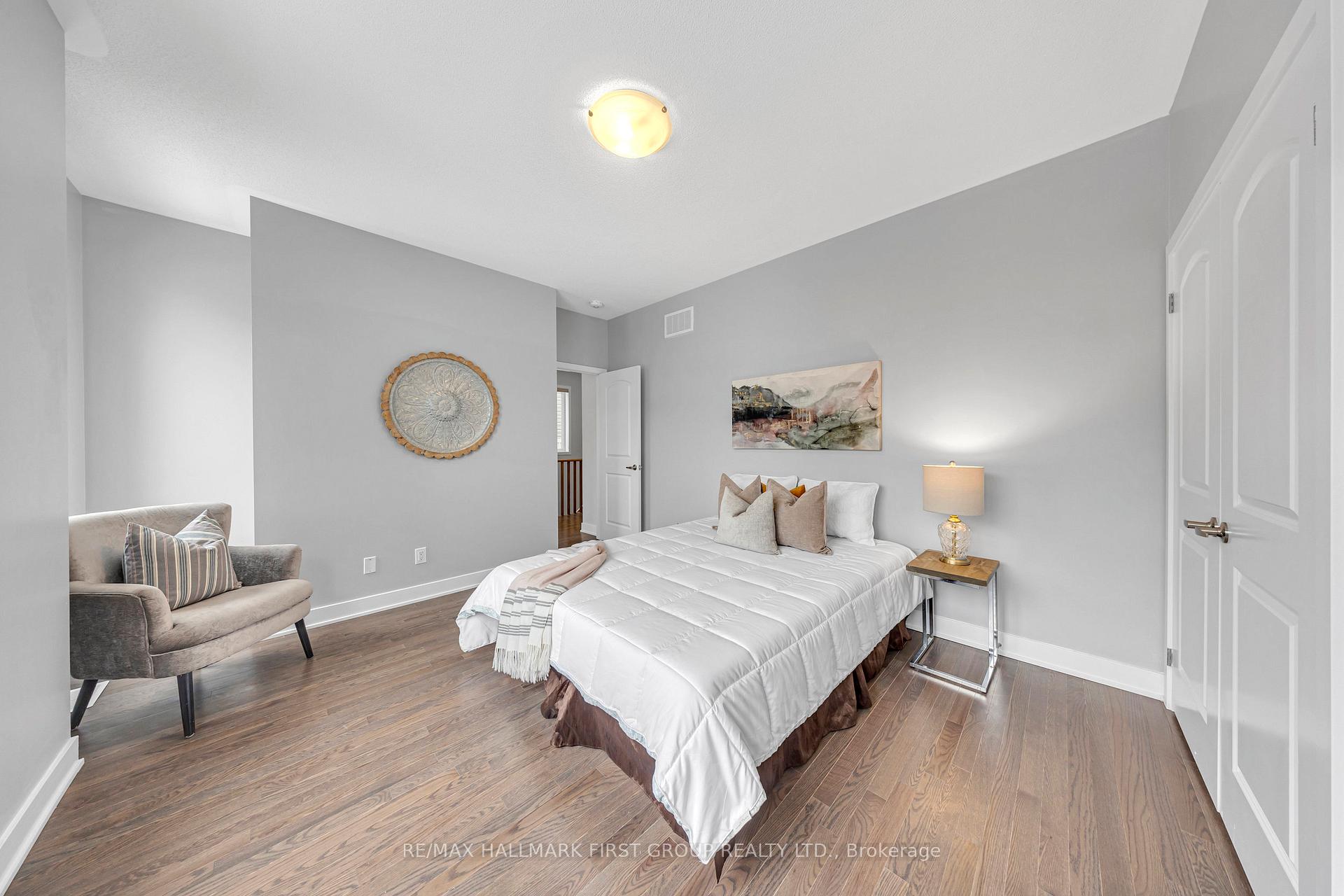 Photo 37 of 1023 Dyas Avenue, Oshawa, Kedron — HOMEH